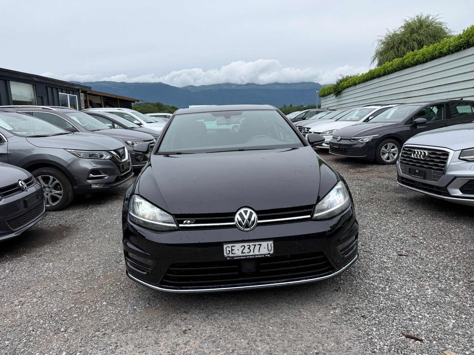 VW Golf 1.4 TSI Cup R-Line-showroom-element-1