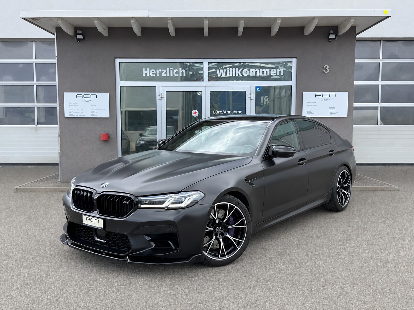 BMW M5 xDrive Drivelogic