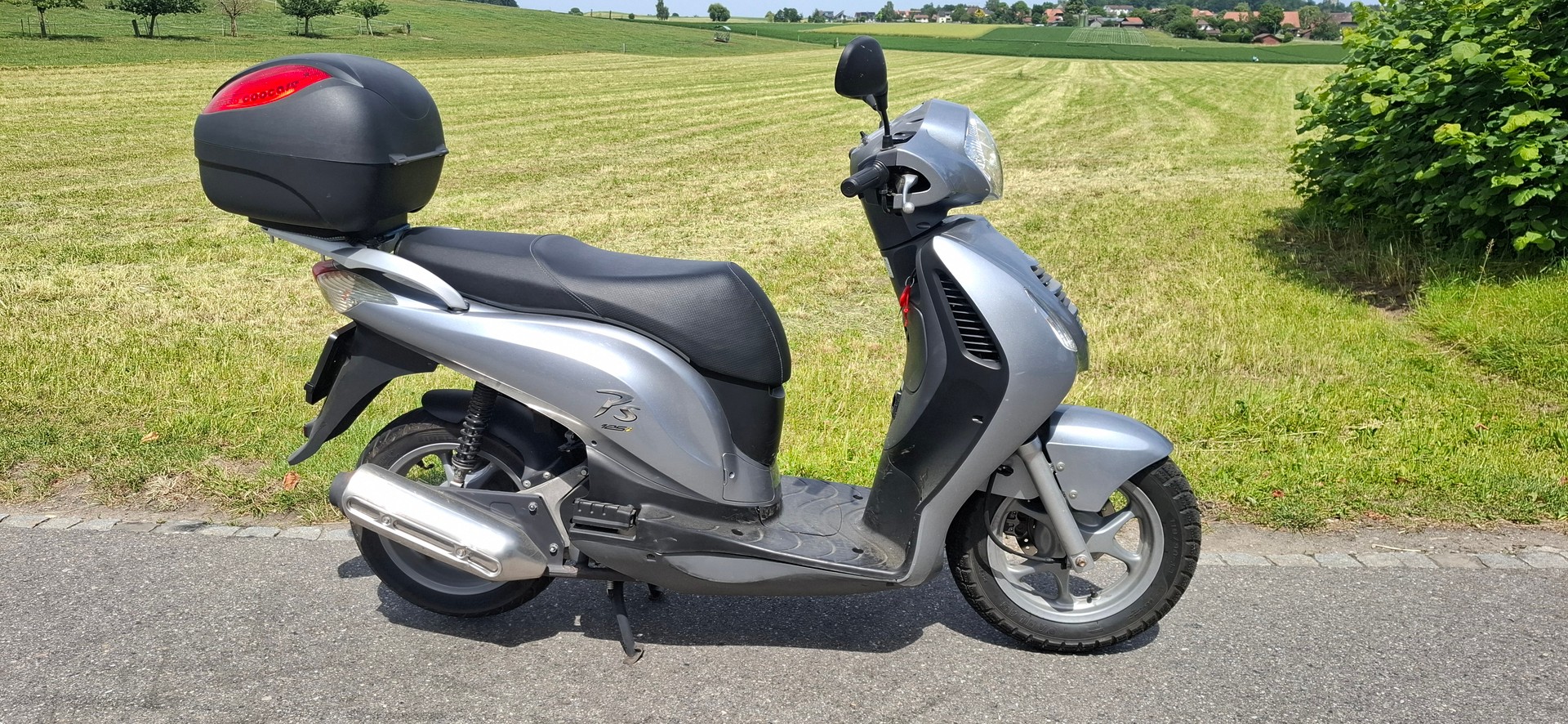 HONDA PS 125i-image-1