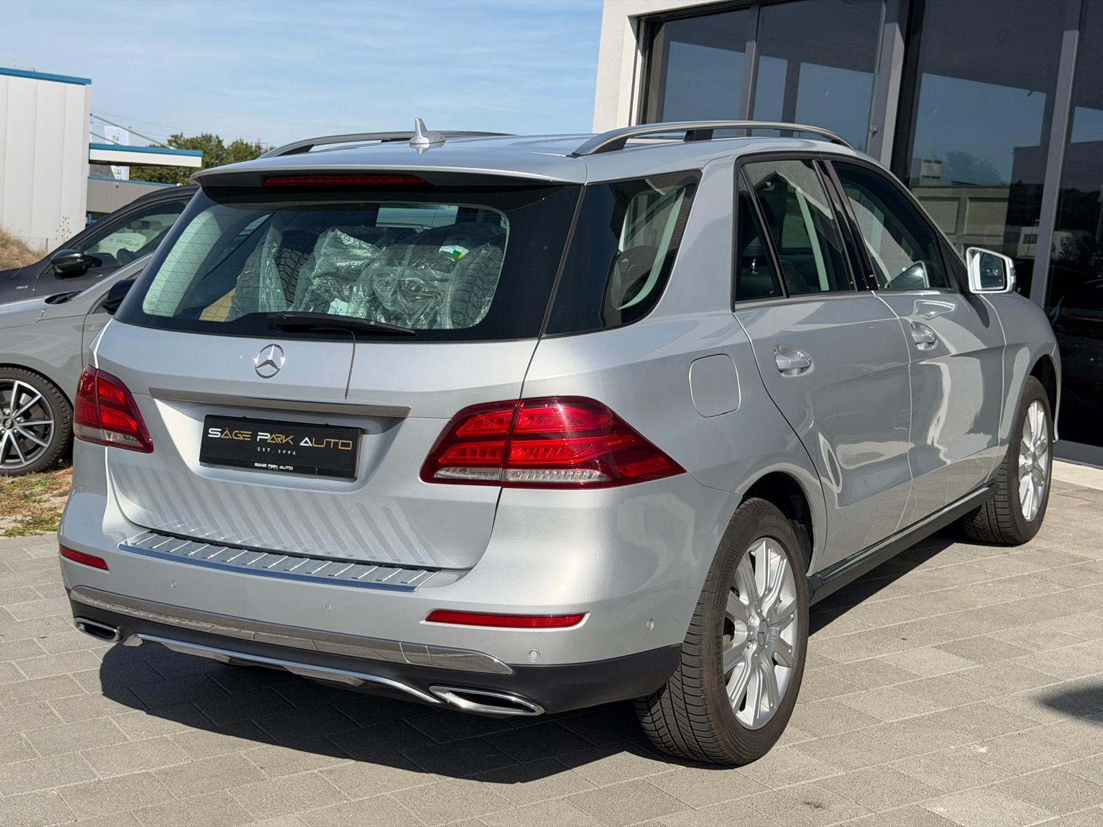 MERCEDES-BENZ GLE 250 d-image-6