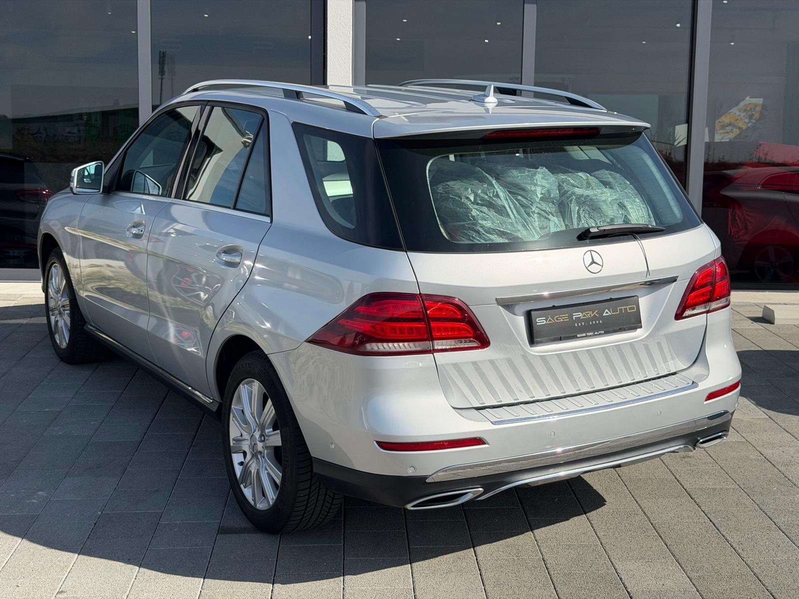 MERCEDES-BENZ GLE 250 d-image-4