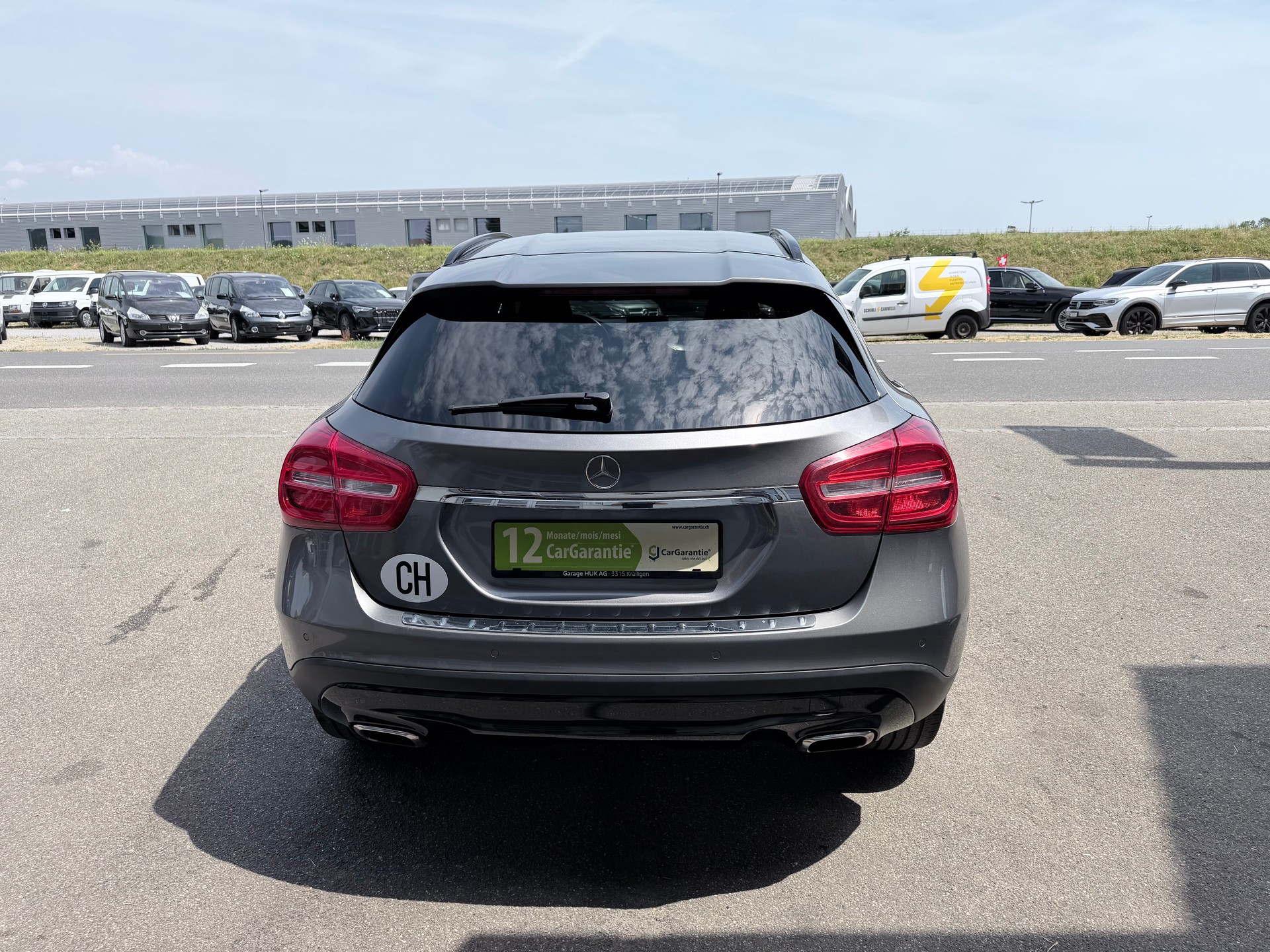 MERCEDES-BENZ GLA 200 Night Star 7G-DCT+++FRISCH AB MFK+++-showroom-element-2