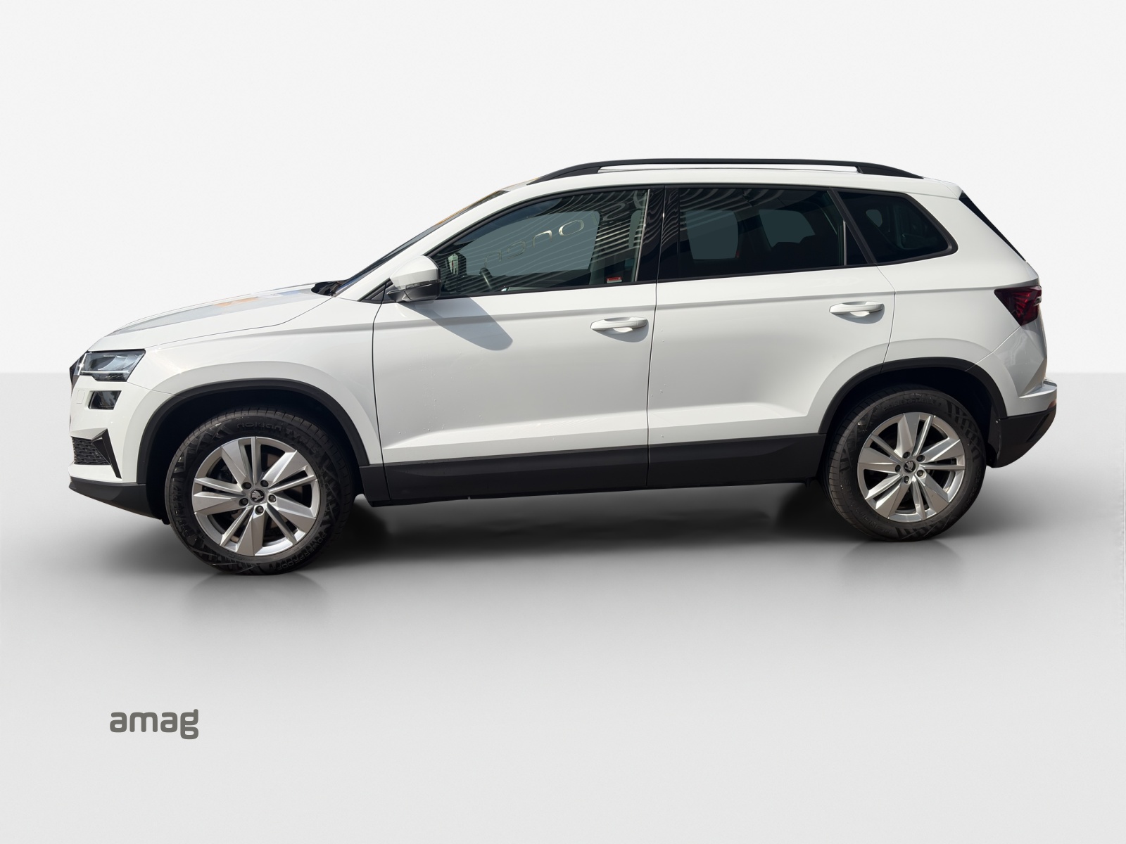 SKODA Karoq 2.0 TDI CR Selection 4x4 DSG-showroom-element-1