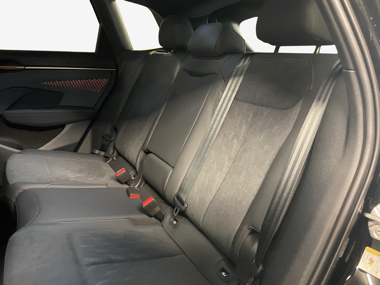 CUPRA Terramar 1.5 eHybrid Prime Edition VZ DSG-image-11