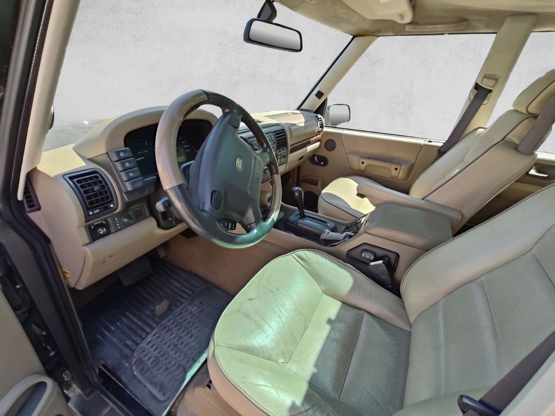 LAND ROVER Discovery 4.0 ES-image-6