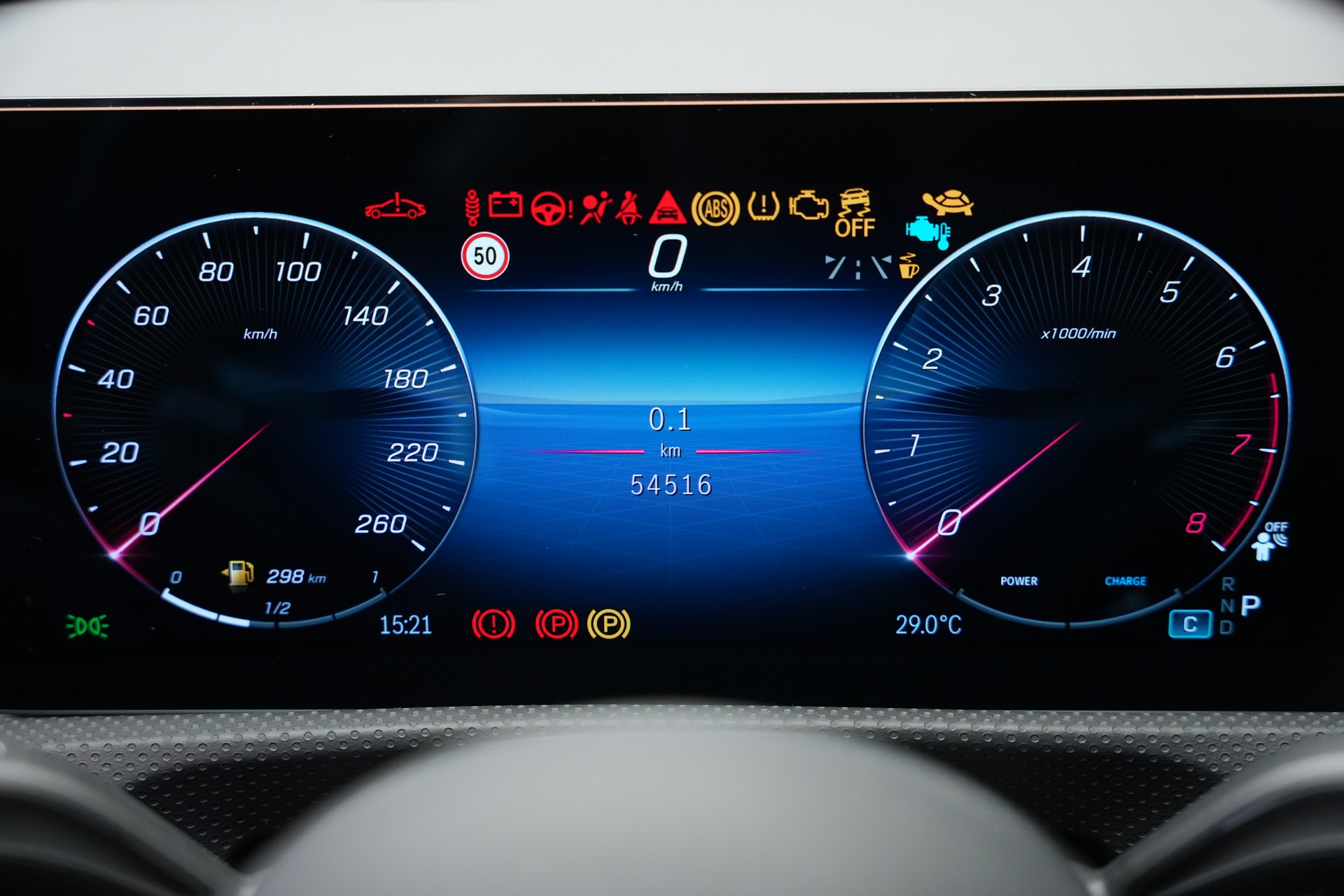 MERCEDES-BENZ A 220 4Matic 8G-DCT *CH-Fahrzeug*-image-28