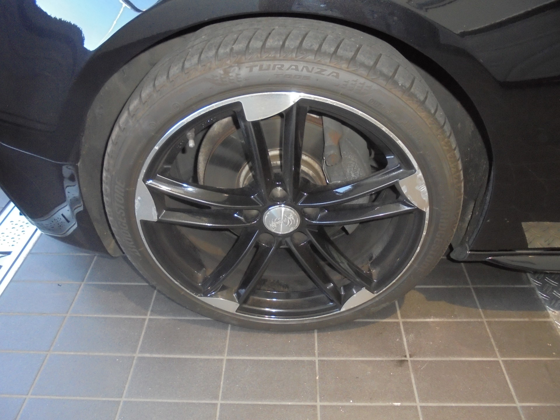 AUDI A5 Cabriolet 3.0 TDI quattro S-tronic-image-12