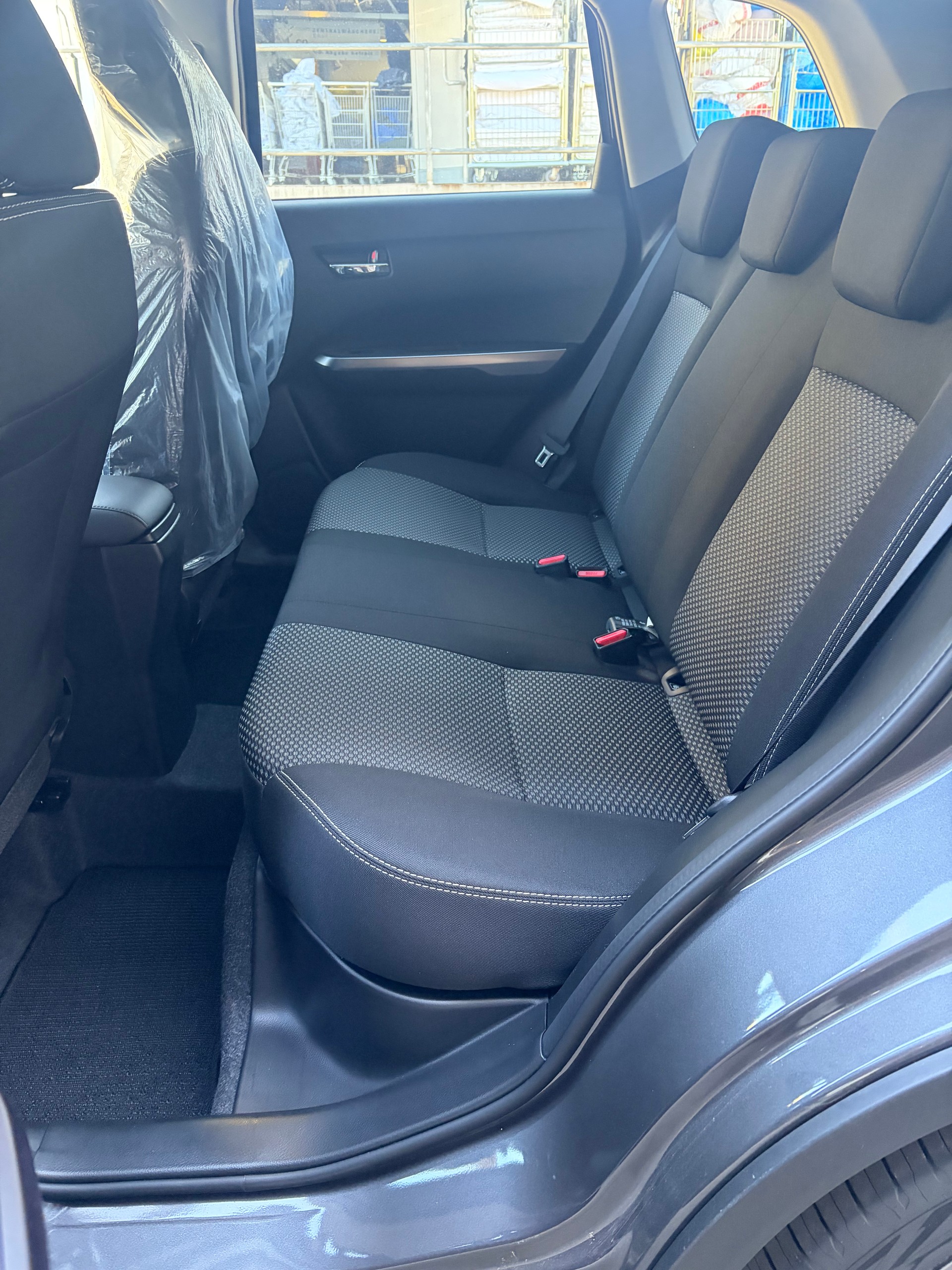 SUZUKI Vitara 1.4 Boosterjet Compact + Hybrid-image-7