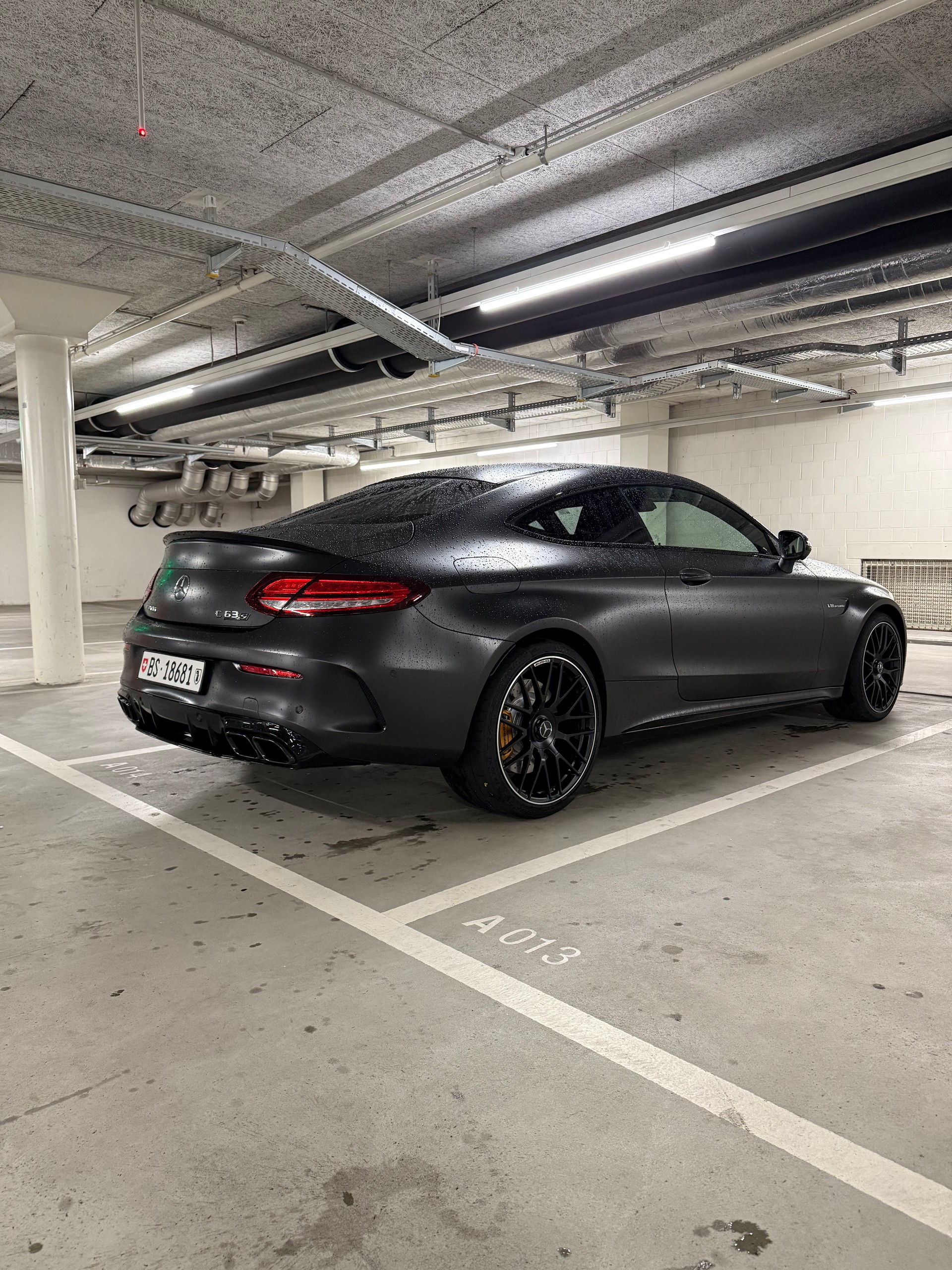MERCEDES-BENZ C 63 S AMG-image-3