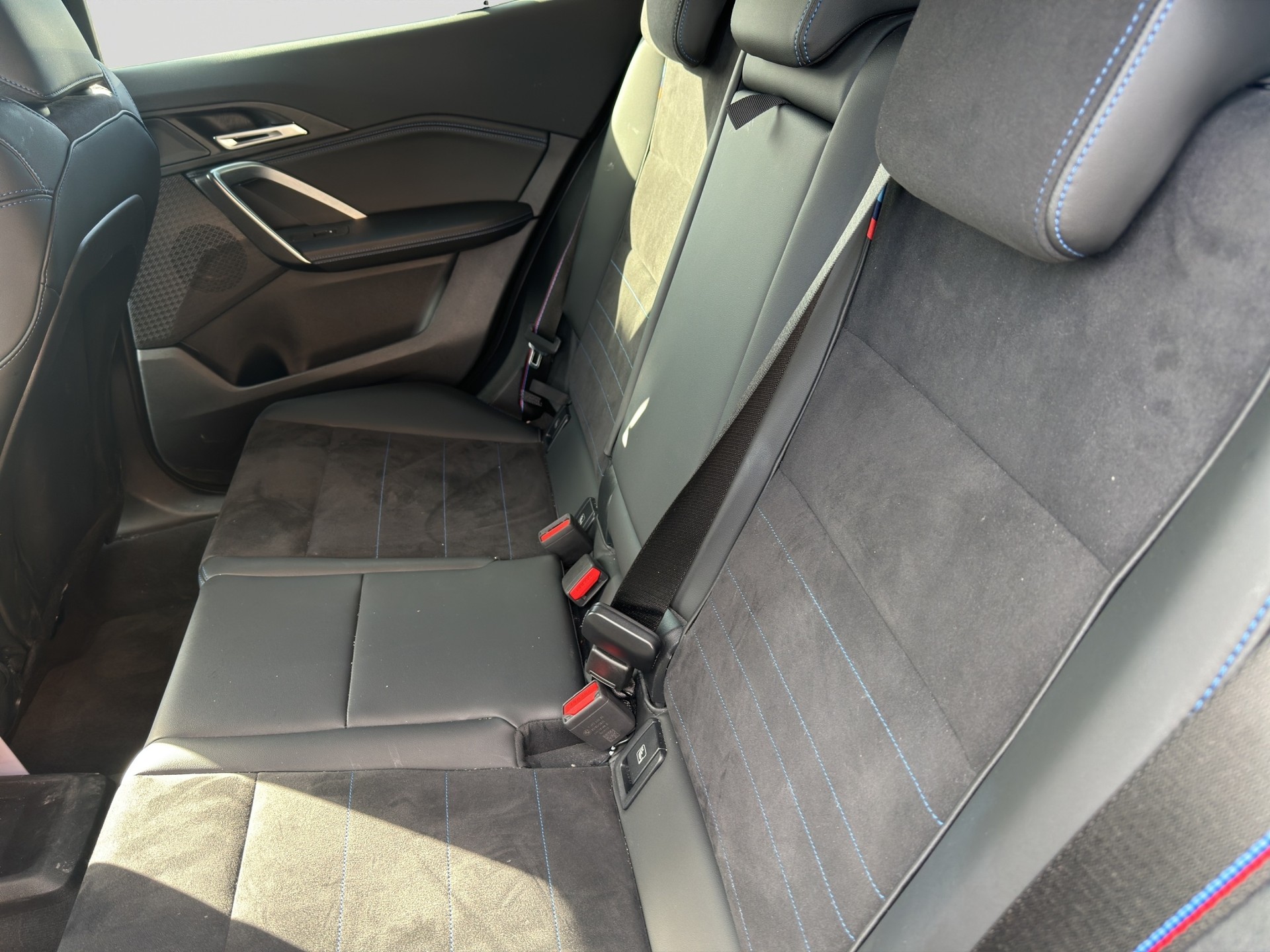 BMW X2 sDrive 20d M Sport Shadow Line-image-7