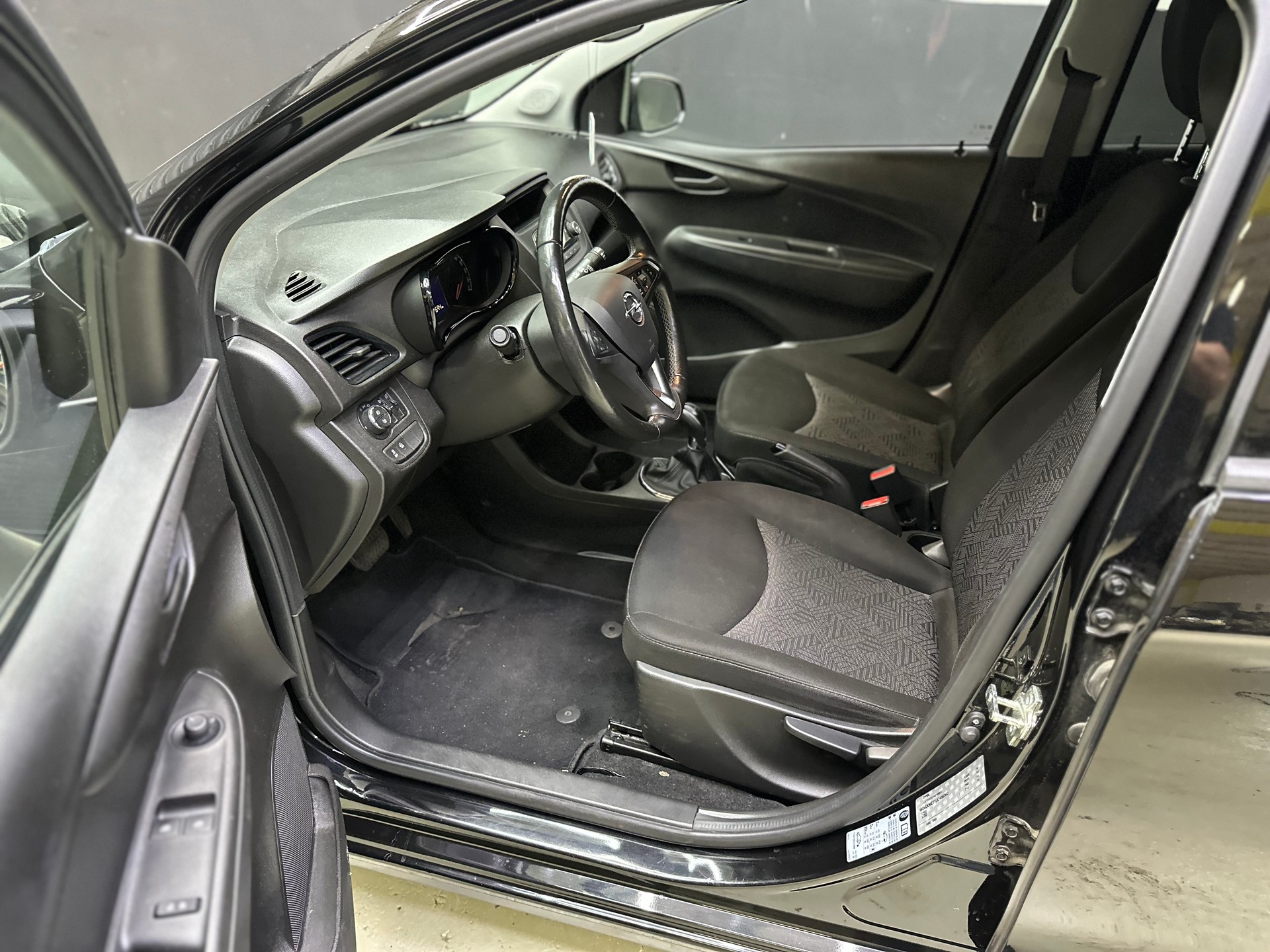 OPEL Karl 1.0 EcoFLEX Excite Easytronic-image-9