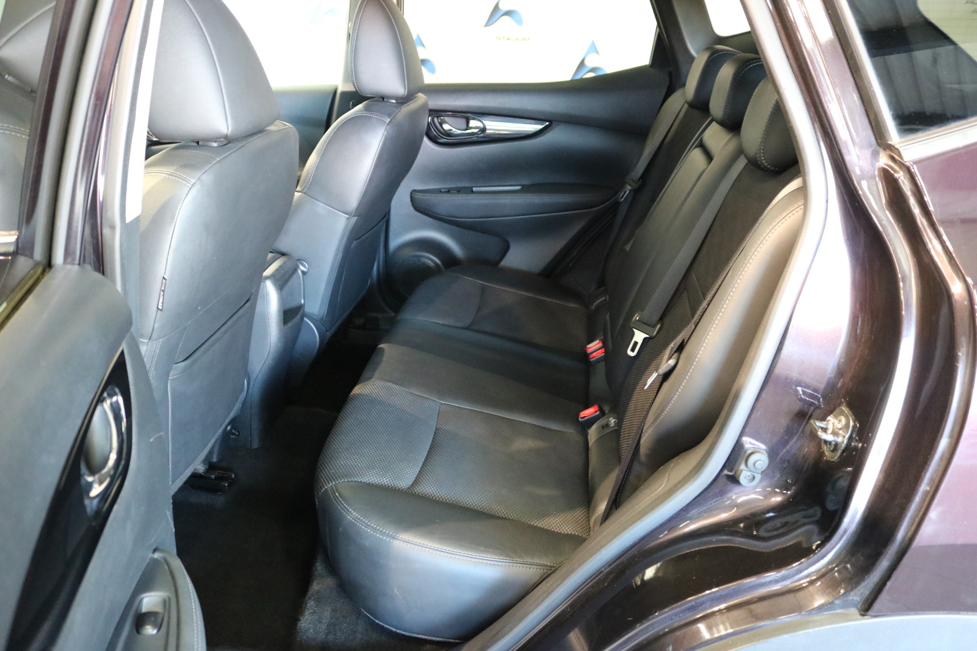 NISSAN Qashqai 1.6 DIG-T tekna-image-33