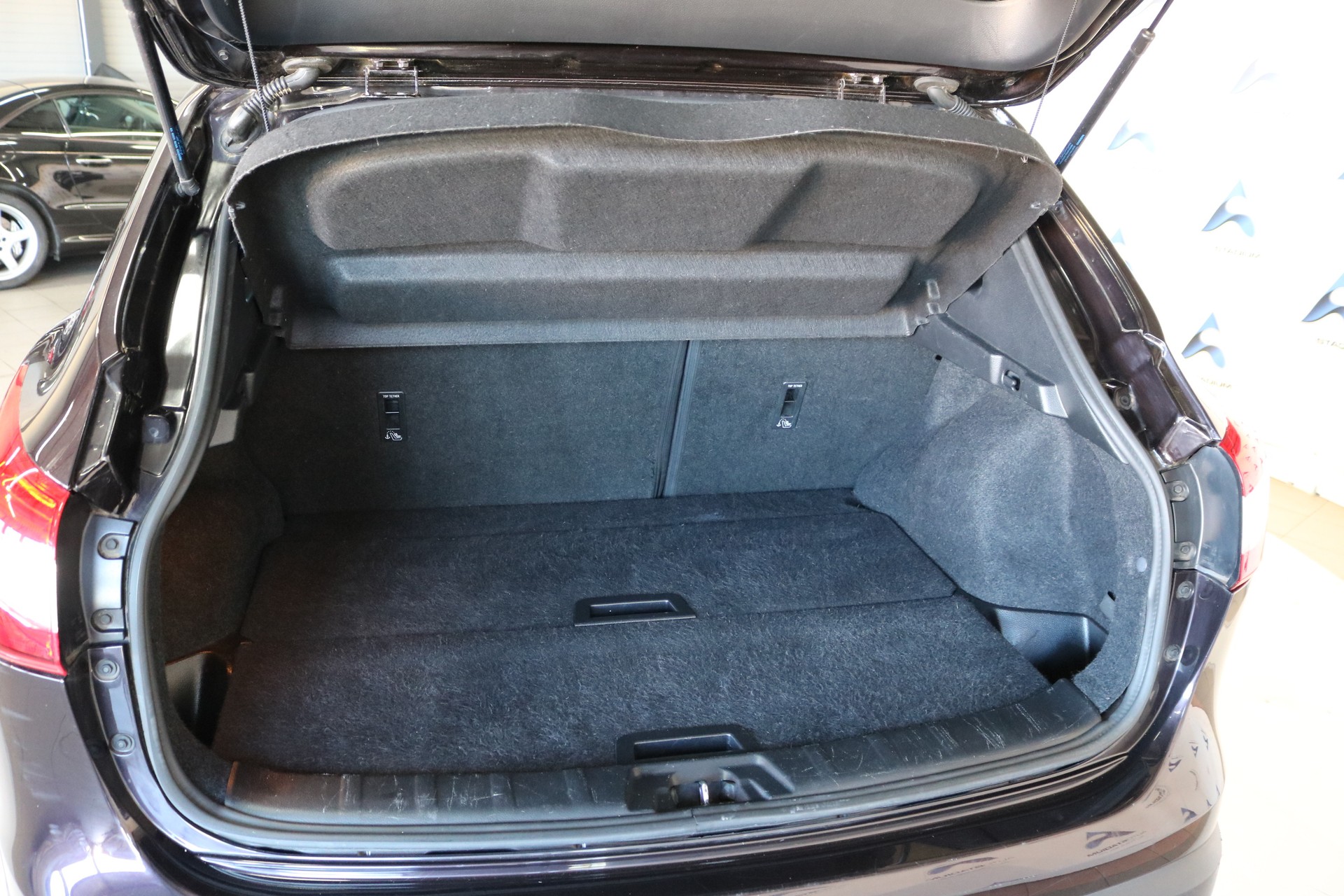 NISSAN Qashqai 1.6 DIG-T tekna-image-31