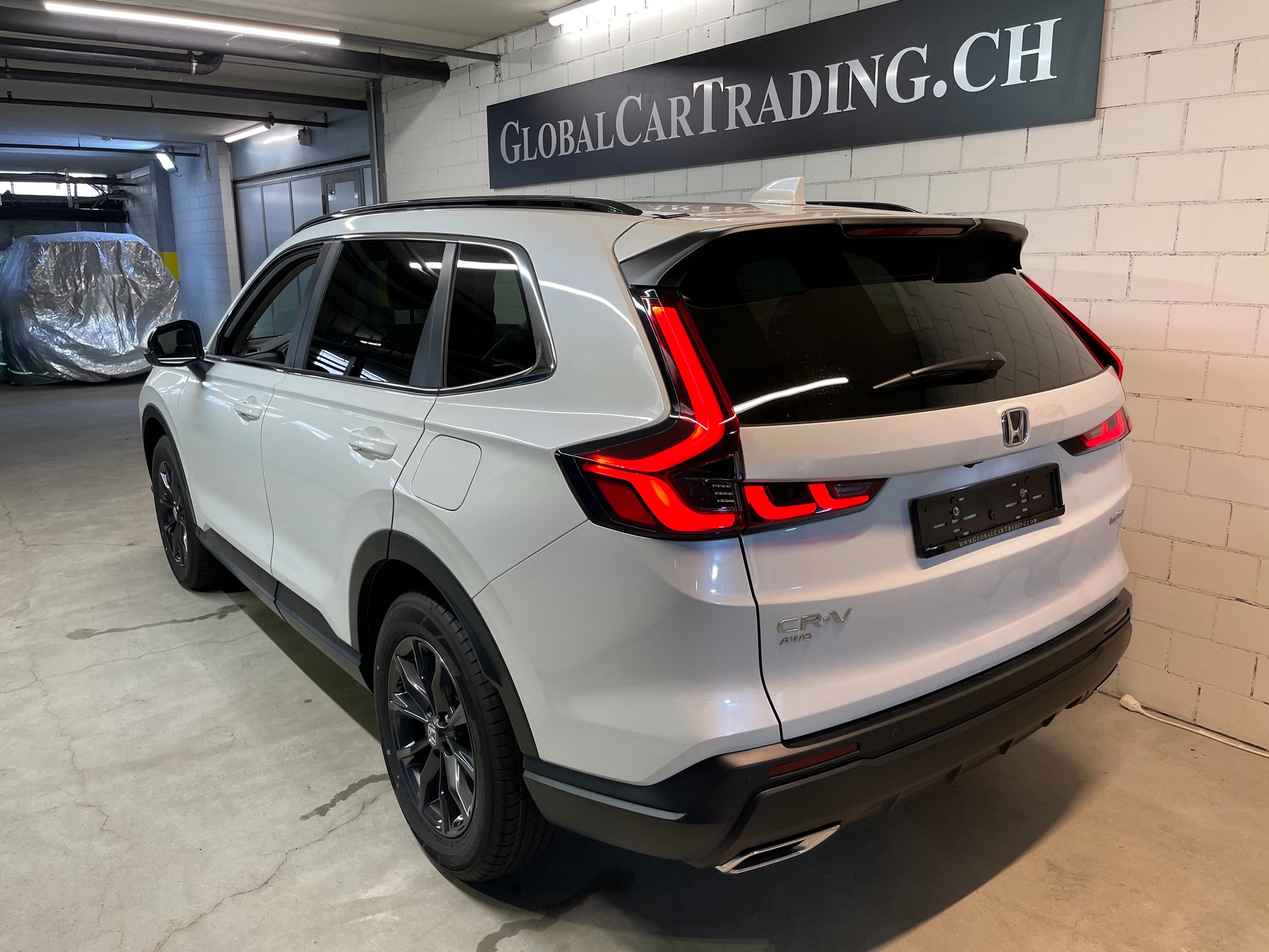 HONDA CR-V 2.0i MMD Hybrid Advance 4WD Automatic-showroom-element-3