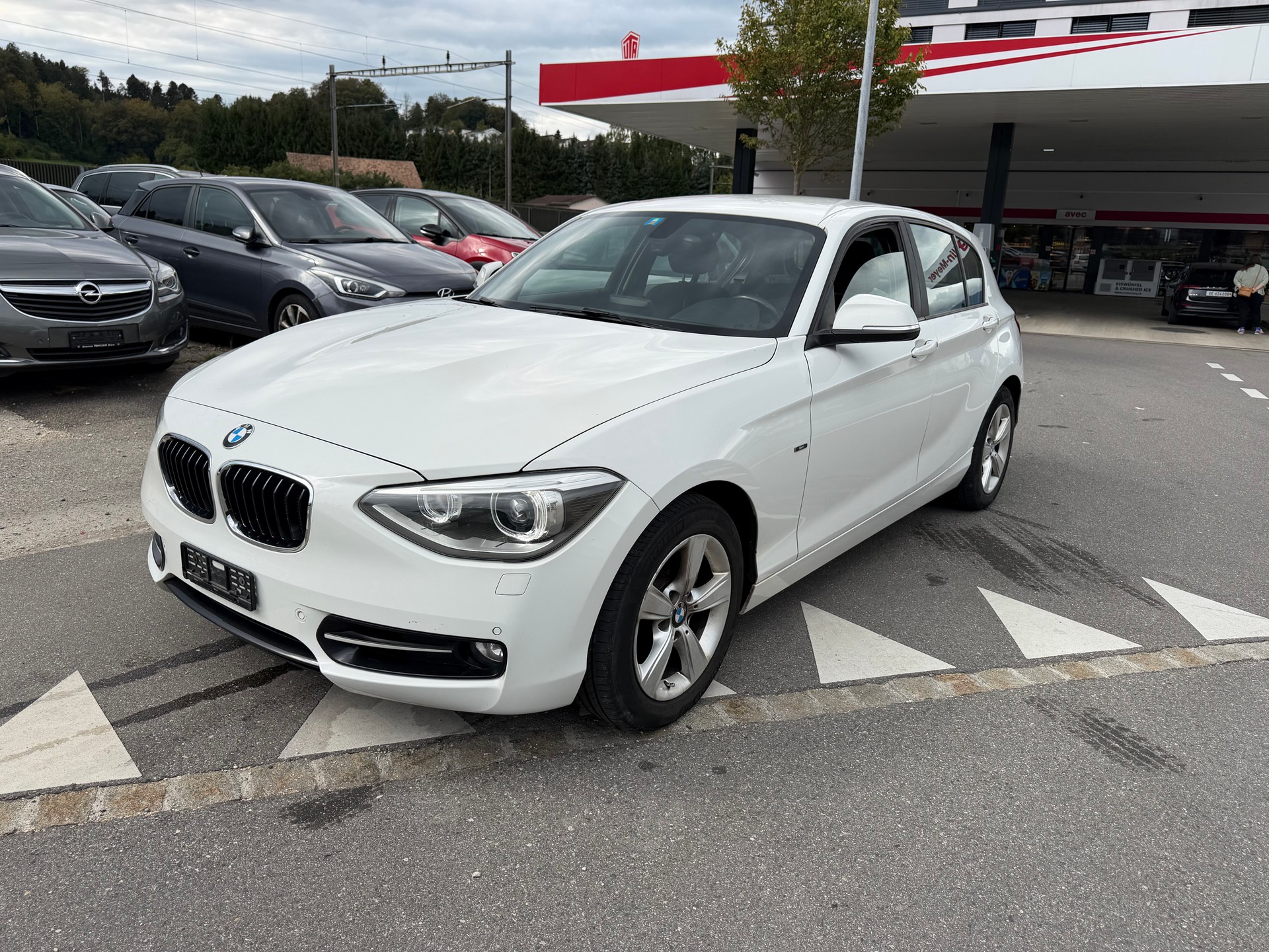 BMW 120d xDrive Sport Line-b5b