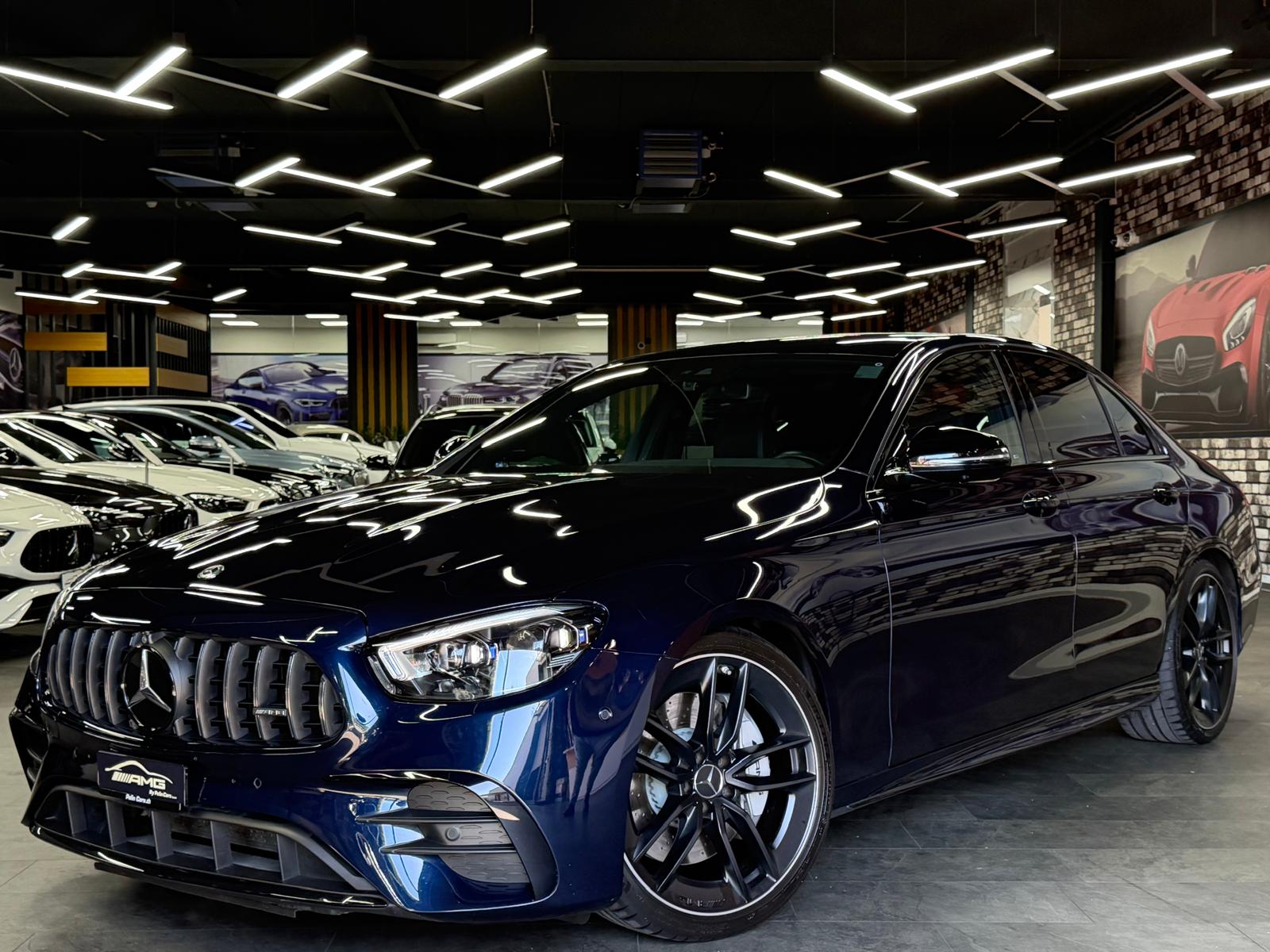 MERCEDES-BENZ AMG E 53 Limited Blue&Black Performance 4Matic+ Speedshift 9G-TCT-showroom-element-1