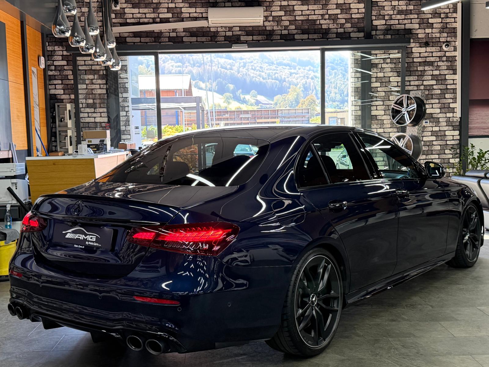 MERCEDES-BENZ AMG E 53 Limited Blue&Black Performance 4Matic+ Speedshift 9G-TCT-image-5