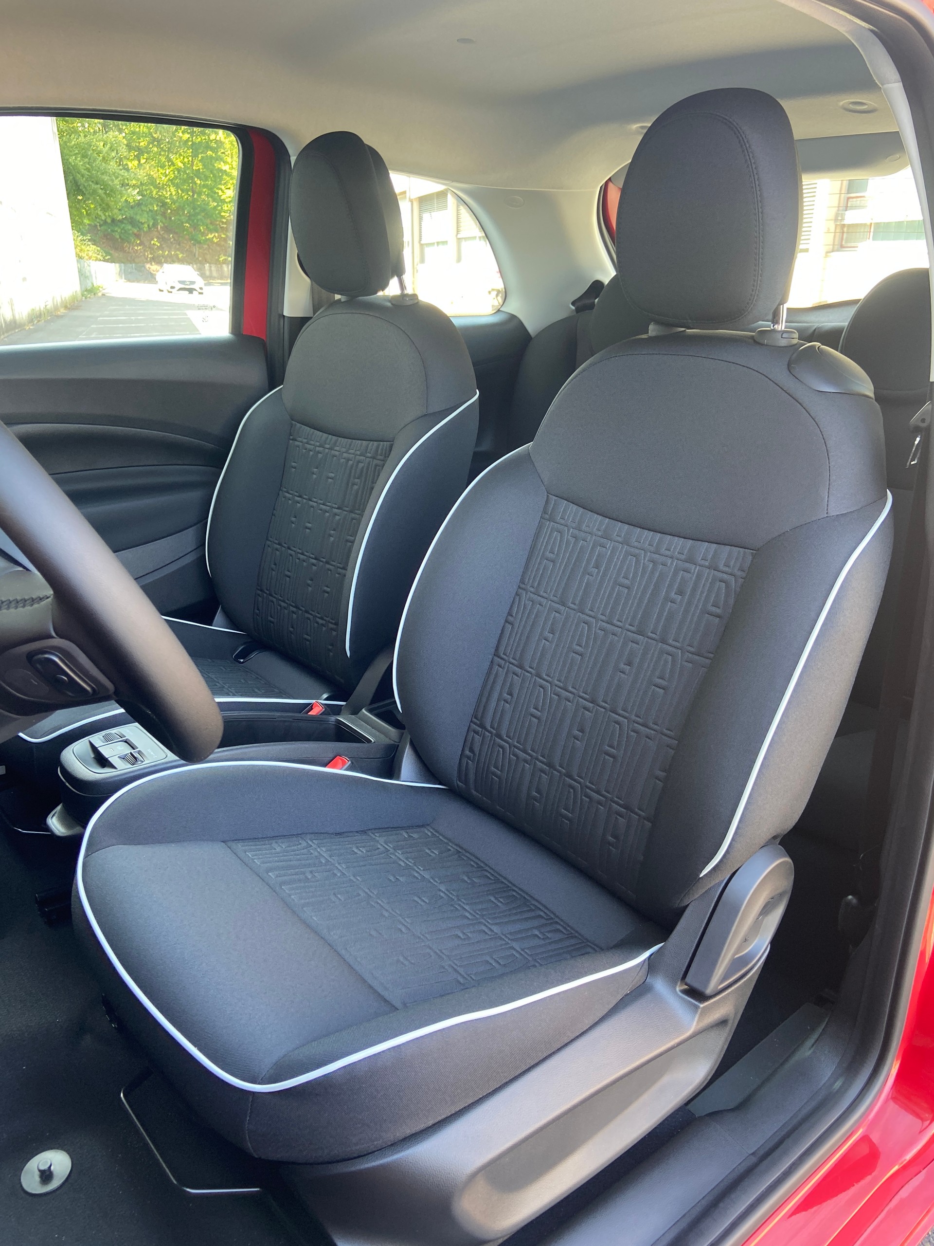FIAT 500 electric 118PS Vita-image-5