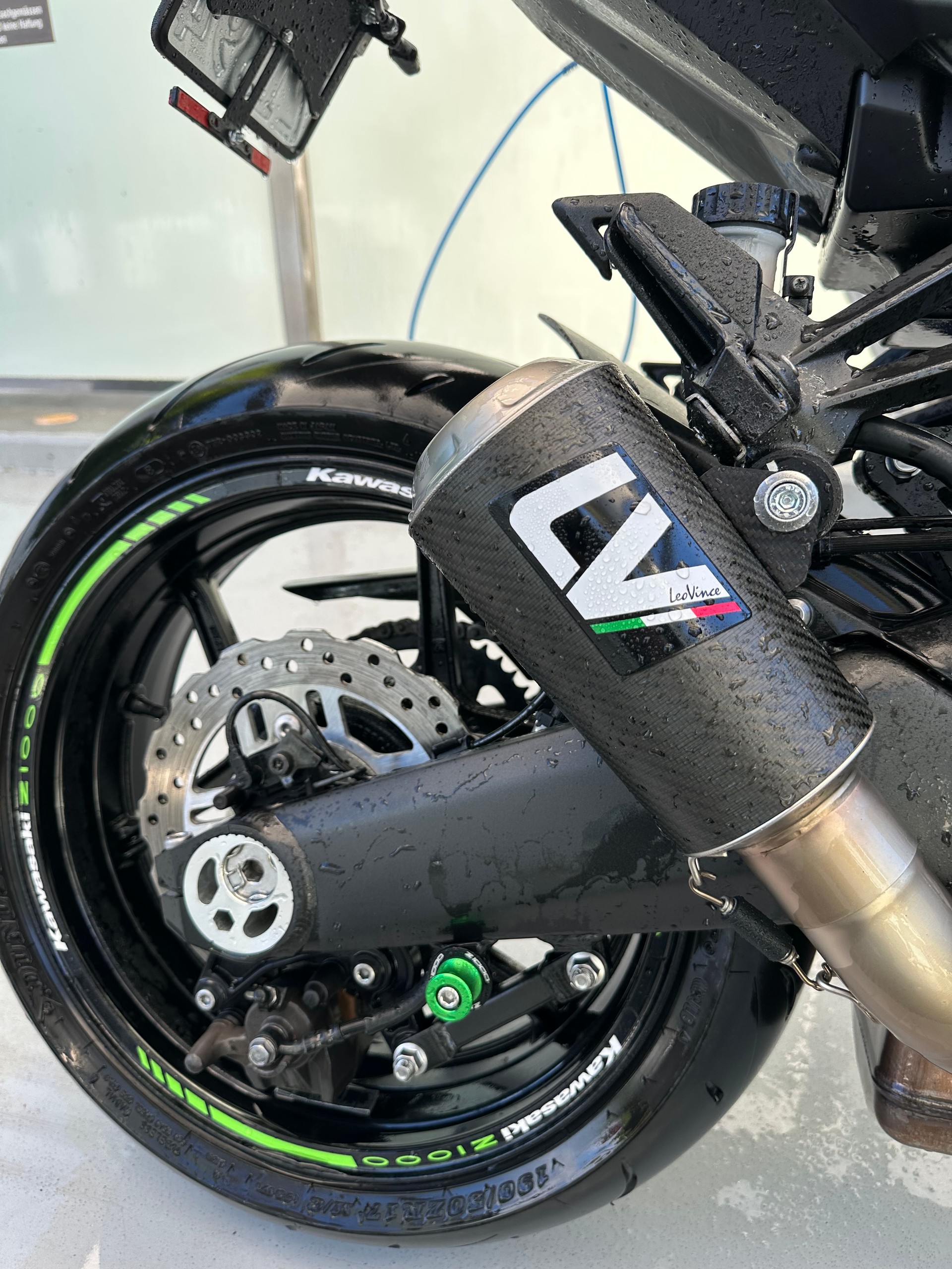 KAWASAKI Z 1000 ABS-image-5