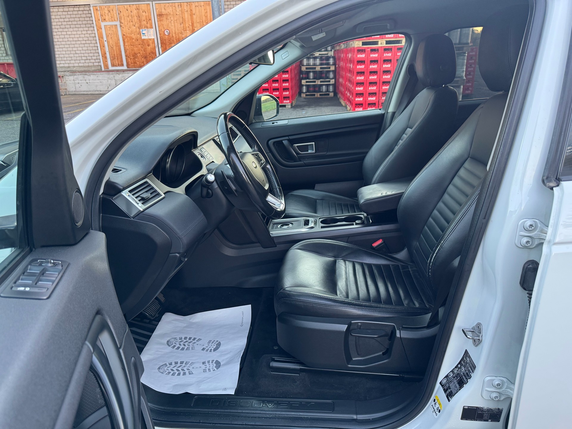 LAND ROVER Discovery Sport 2.0 TD4 HSE AT9-image-11