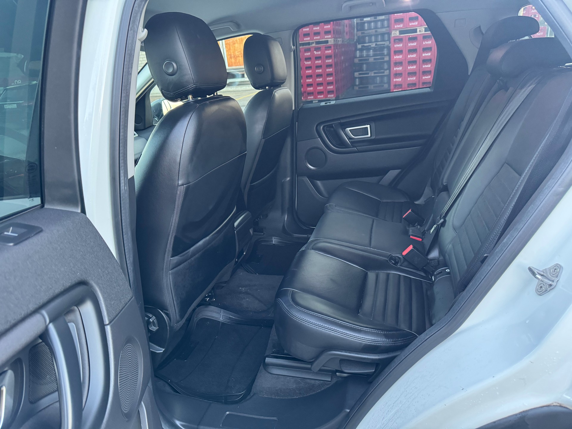 LAND ROVER Discovery Sport 2.0 TD4 HSE AT9-image-14