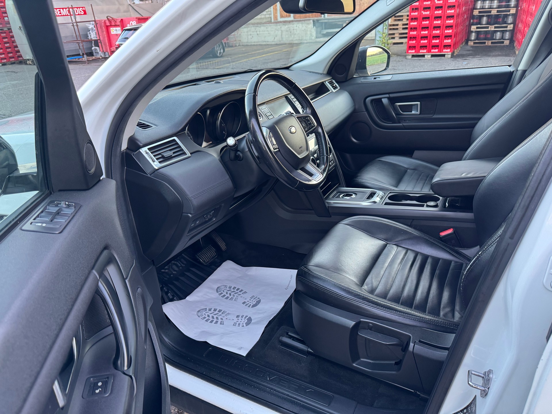 LAND ROVER Discovery Sport 2.0 TD4 HSE AT9-image-12