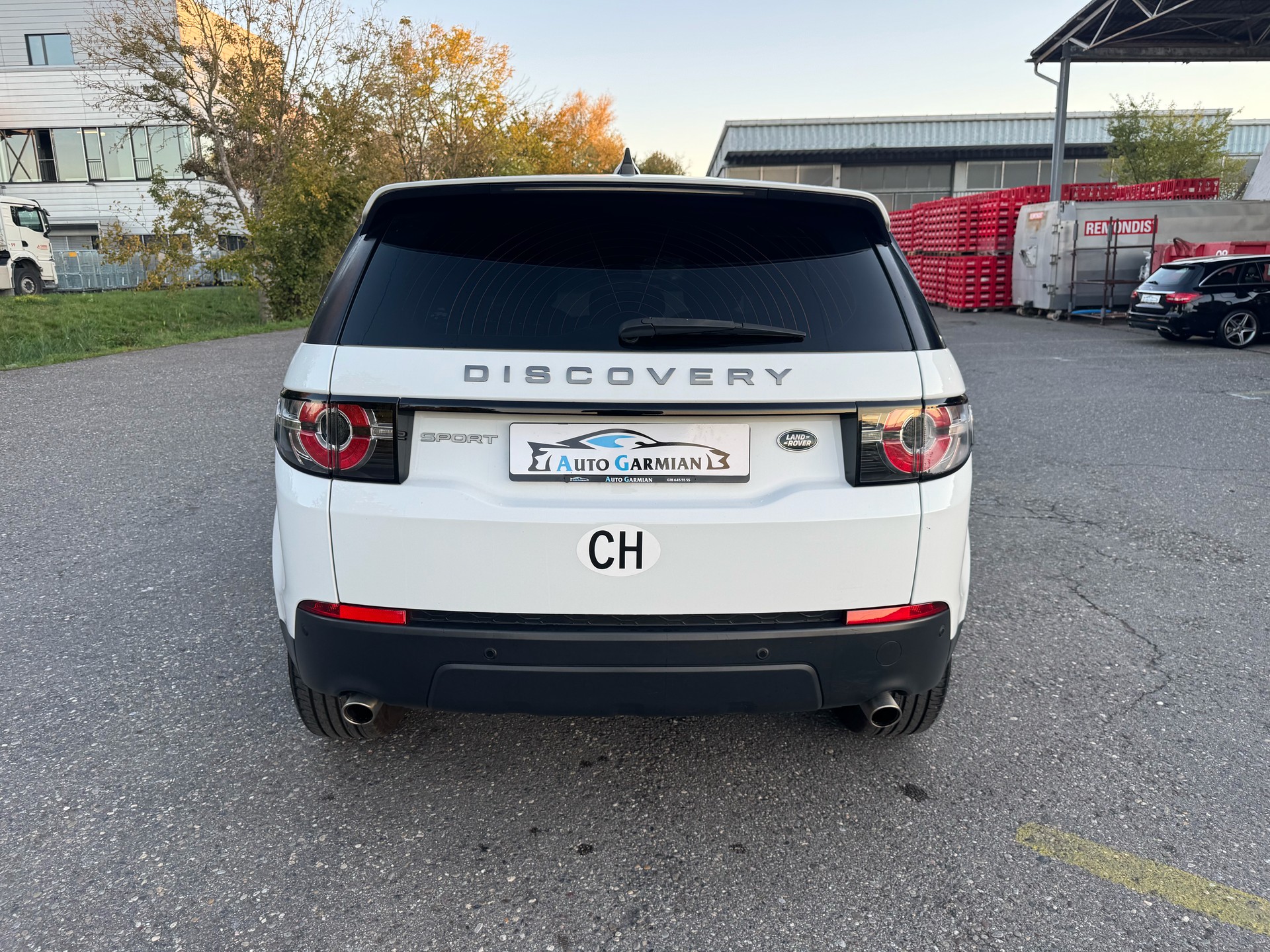 LAND ROVER Discovery Sport 2.0 TD4 HSE AT9-showroom-element-3