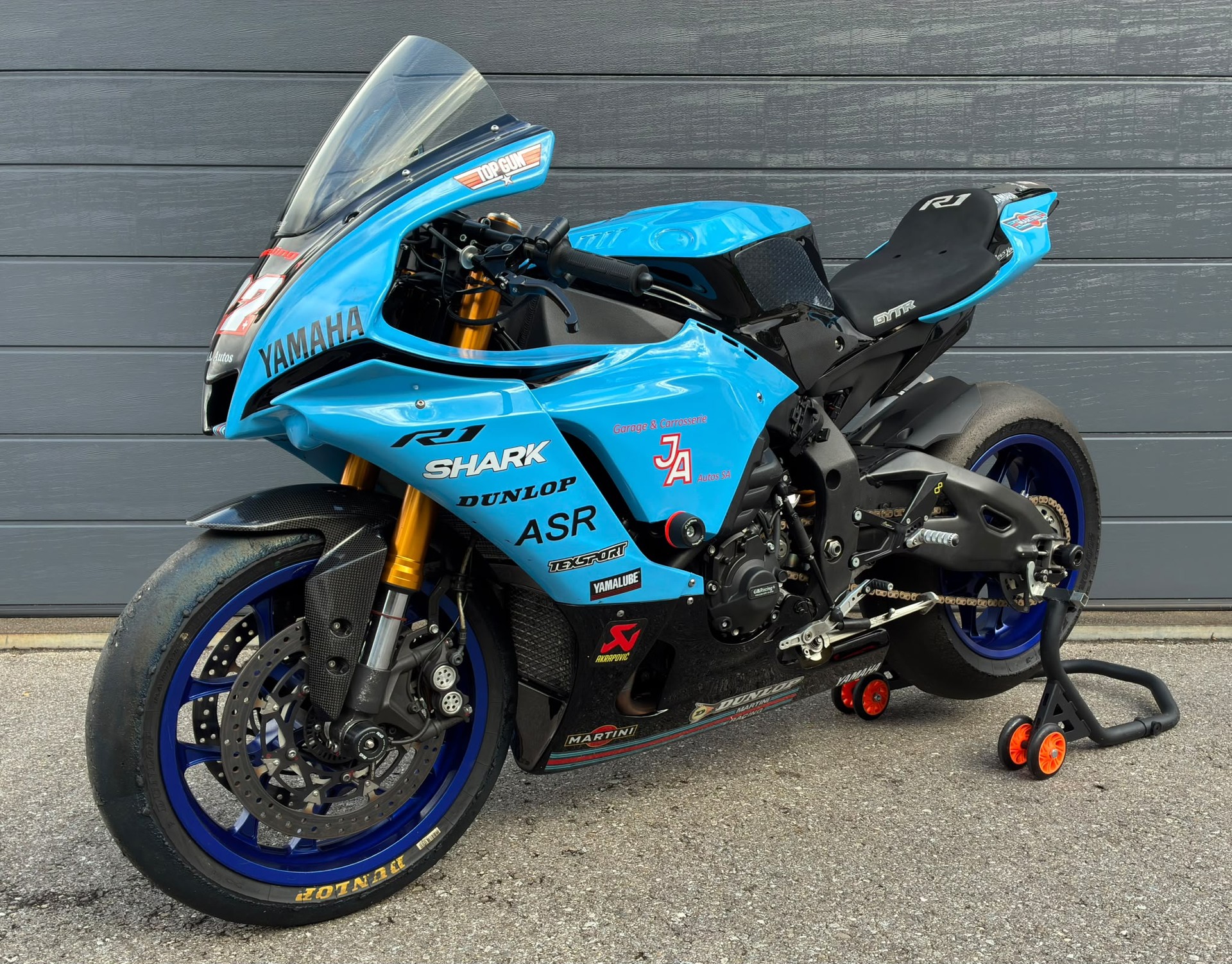YAMAHA YZF-R1 ABS-image-1