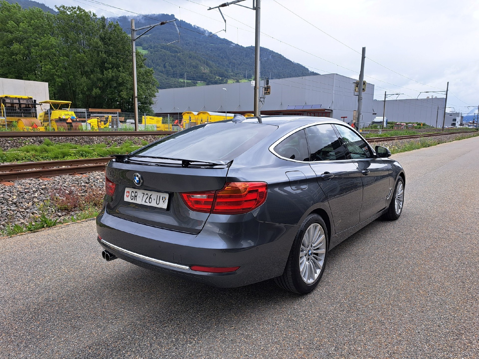 BMW 320d GT xDrive Luxury Line Steptronic-image-6