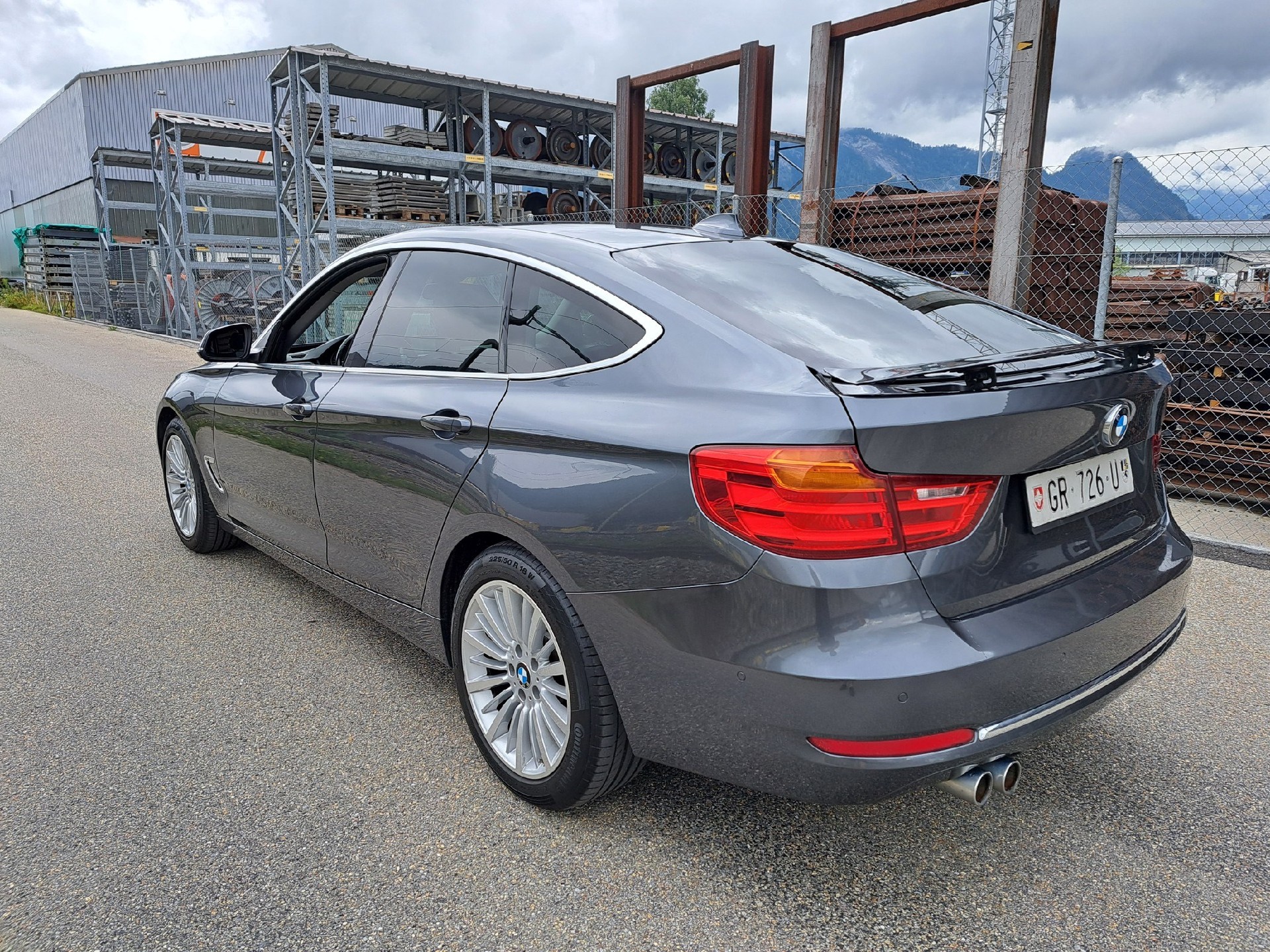 BMW 320d GT xDrive Luxury Line Steptronic-image-3