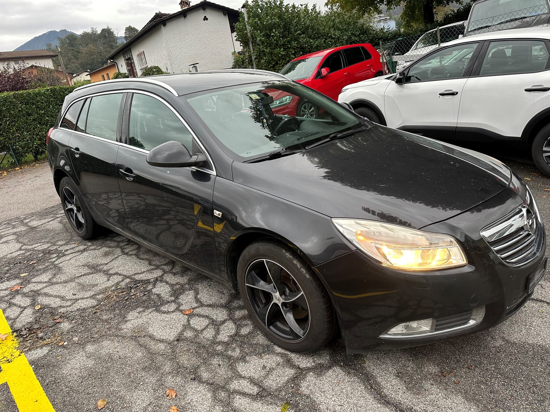 OPEL Insignia Sports Tourer 2.0 CDTI Cosmo Automatic-image-2