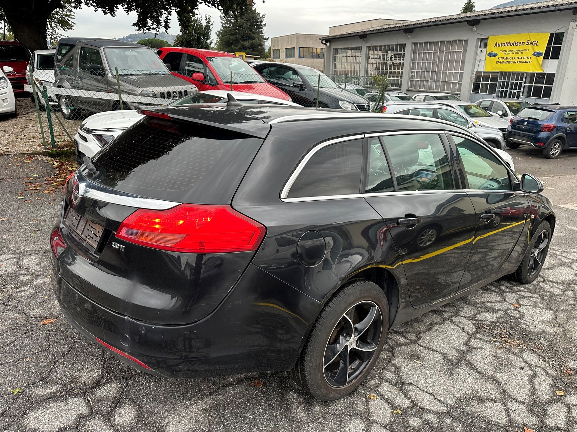OPEL Insignia Sports Tourer 2.0 CDTI Cosmo Automatic-image-3