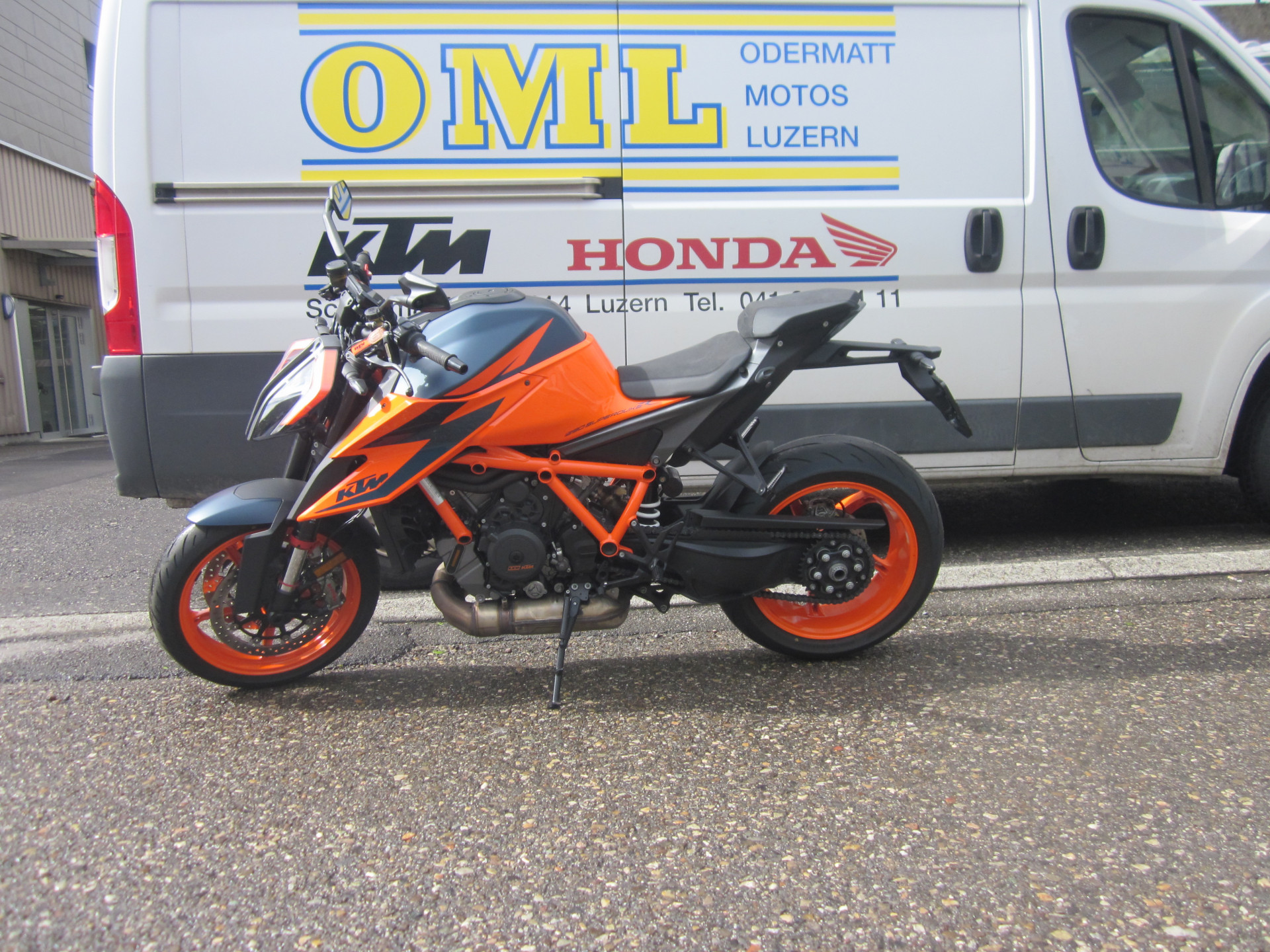KTM 1290 Super Duke R-image-1