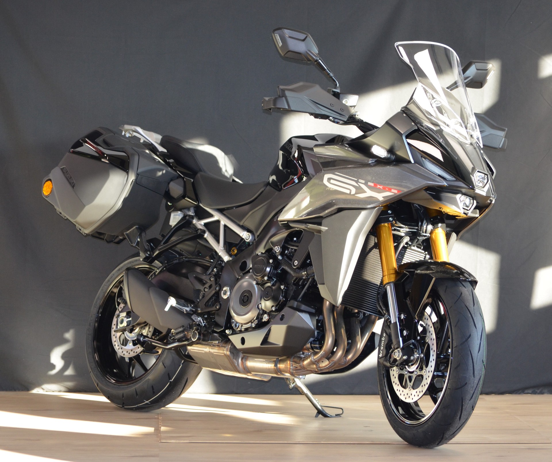 SUZUKI GSX-S 1000 GX TRAVEL MY24-image-0