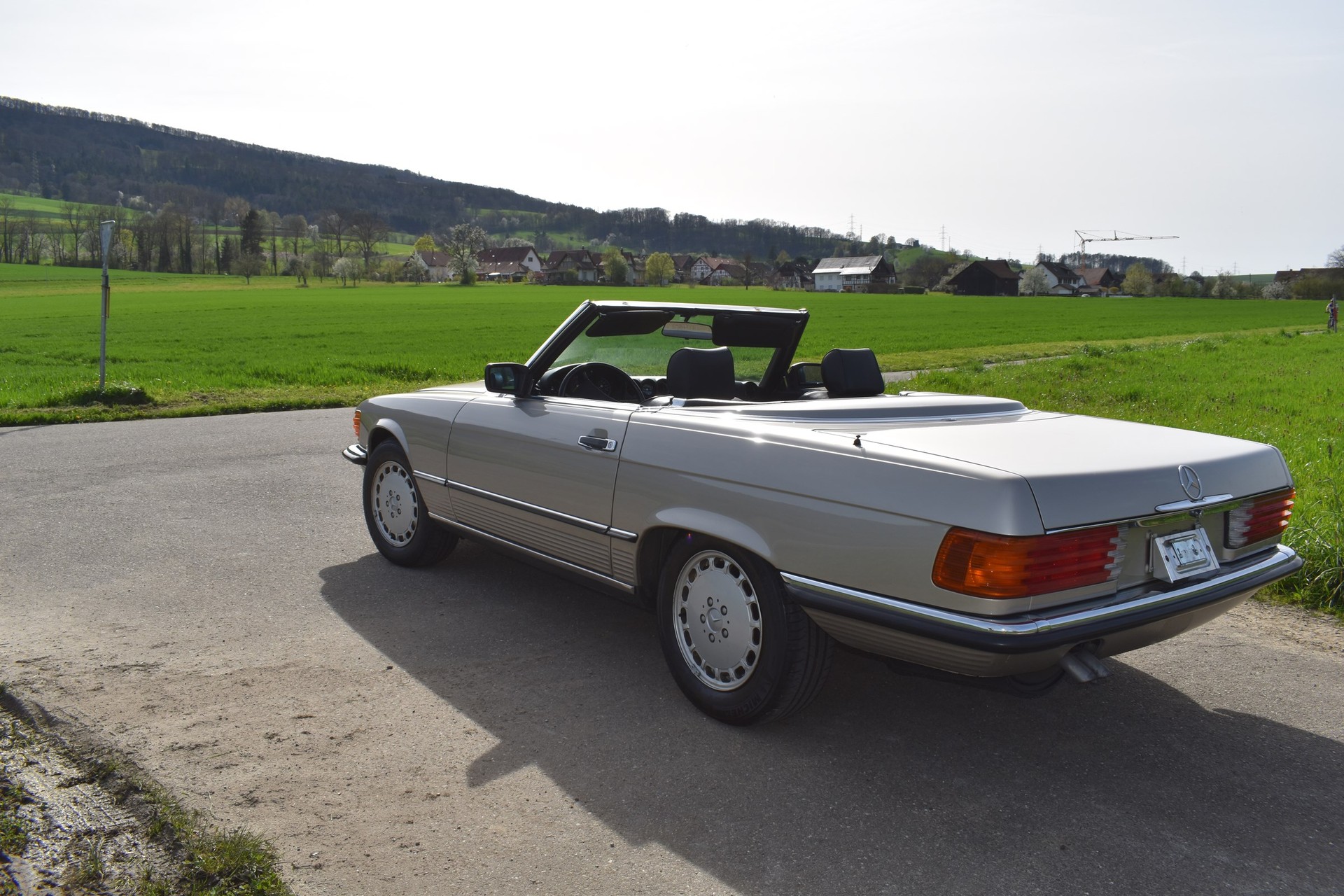 MERCEDES-BENZ SL 300-image-10