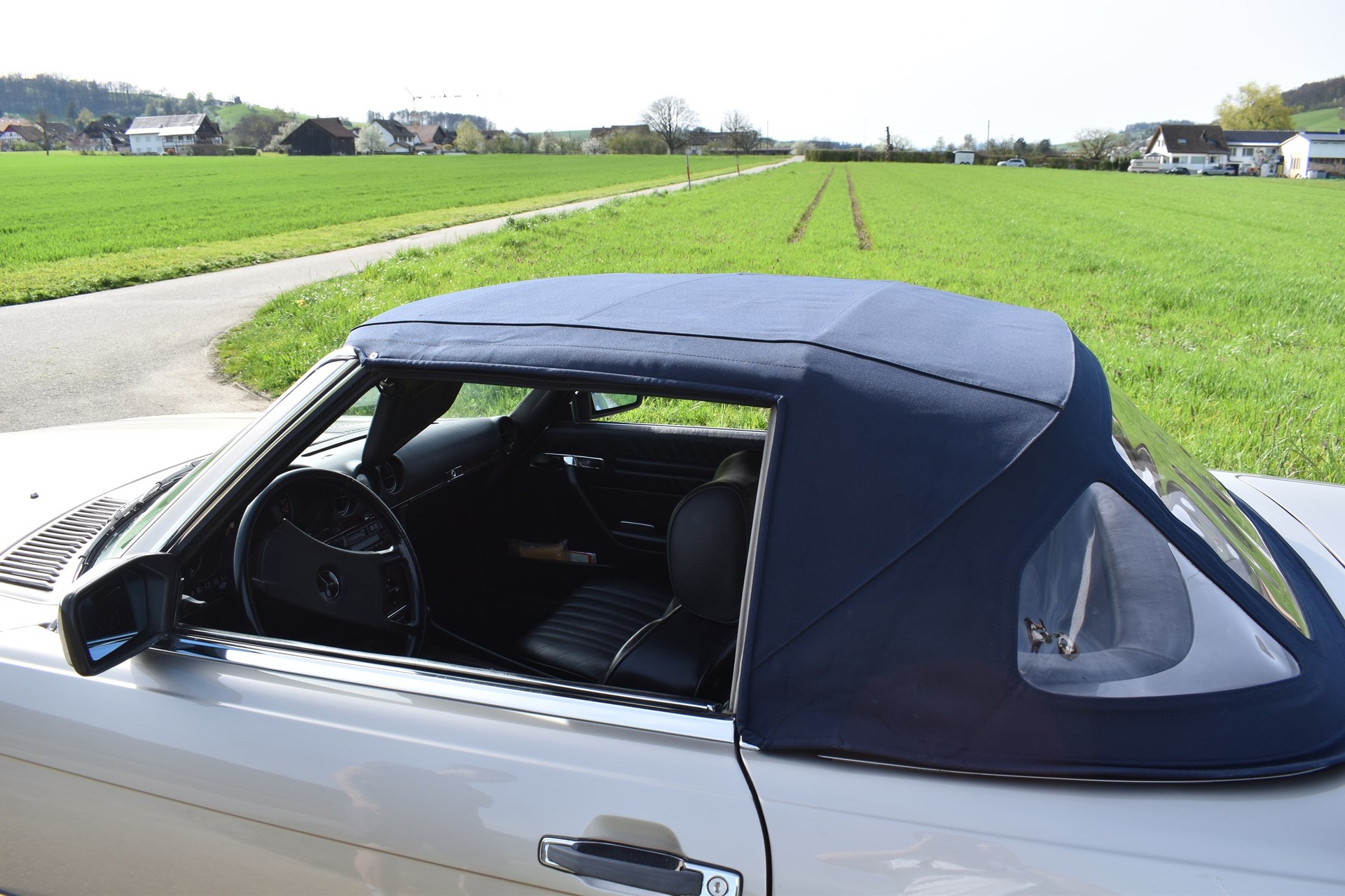 MERCEDES-BENZ SL 300-image-13