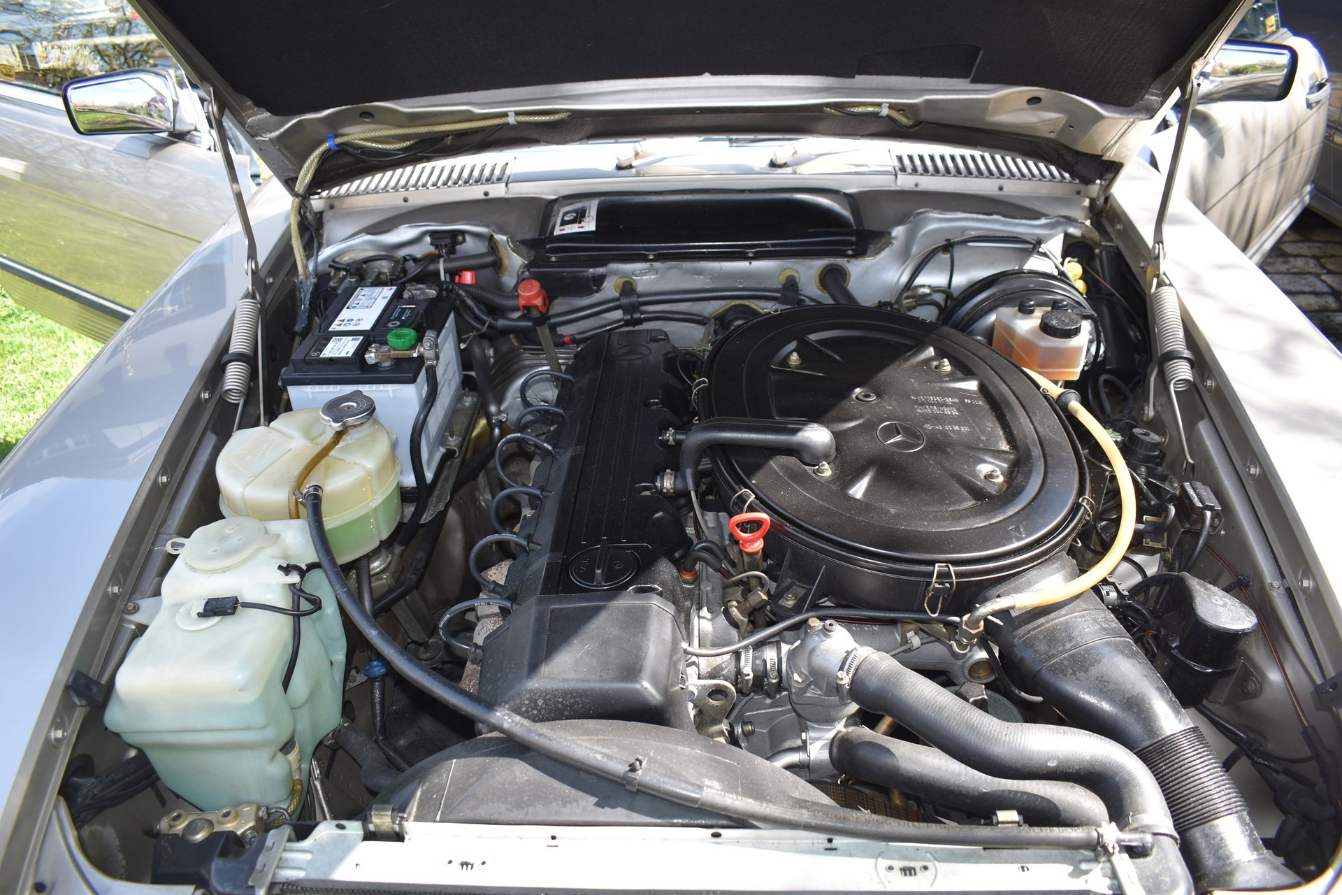 MERCEDES-BENZ SL 300-image-19