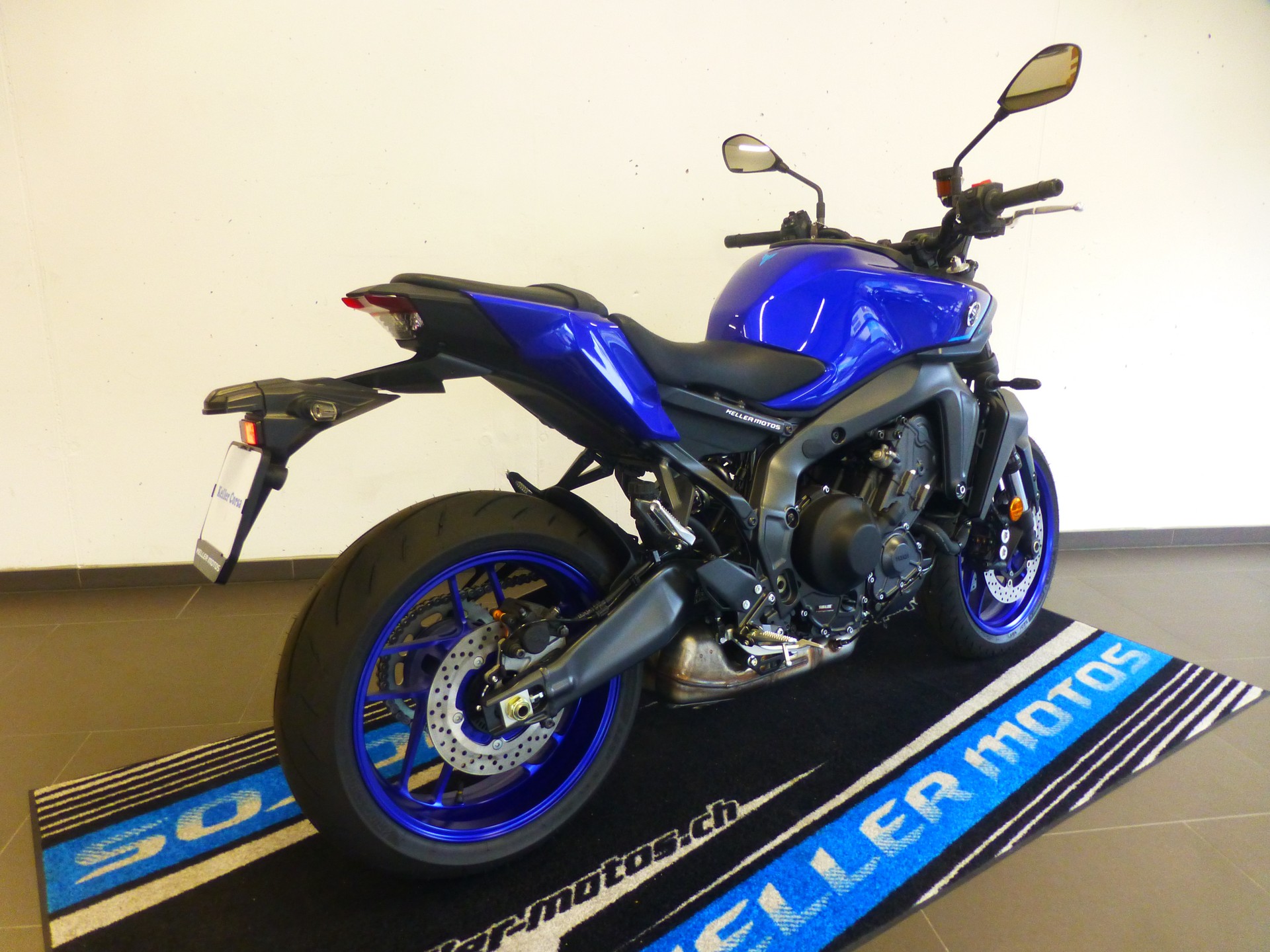 YAMAHA MT-09-image-10