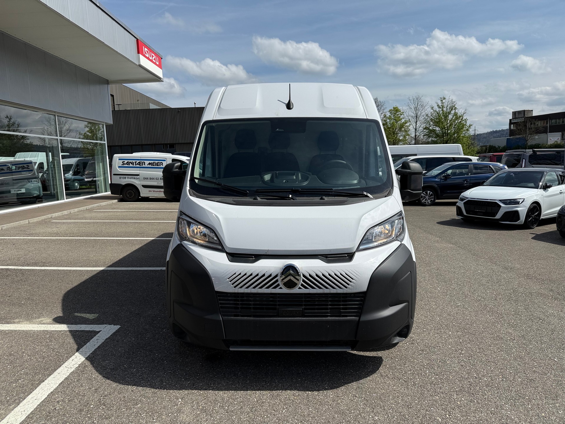 CITROEN Jumper 35+ 2.2 BlueHDi 180PS L4H2 2 Airbag Kamera 270°Tür Doppelblattfedern AHK 3T Holzboden, alle Grössen verfügbar!-showroom-element-1