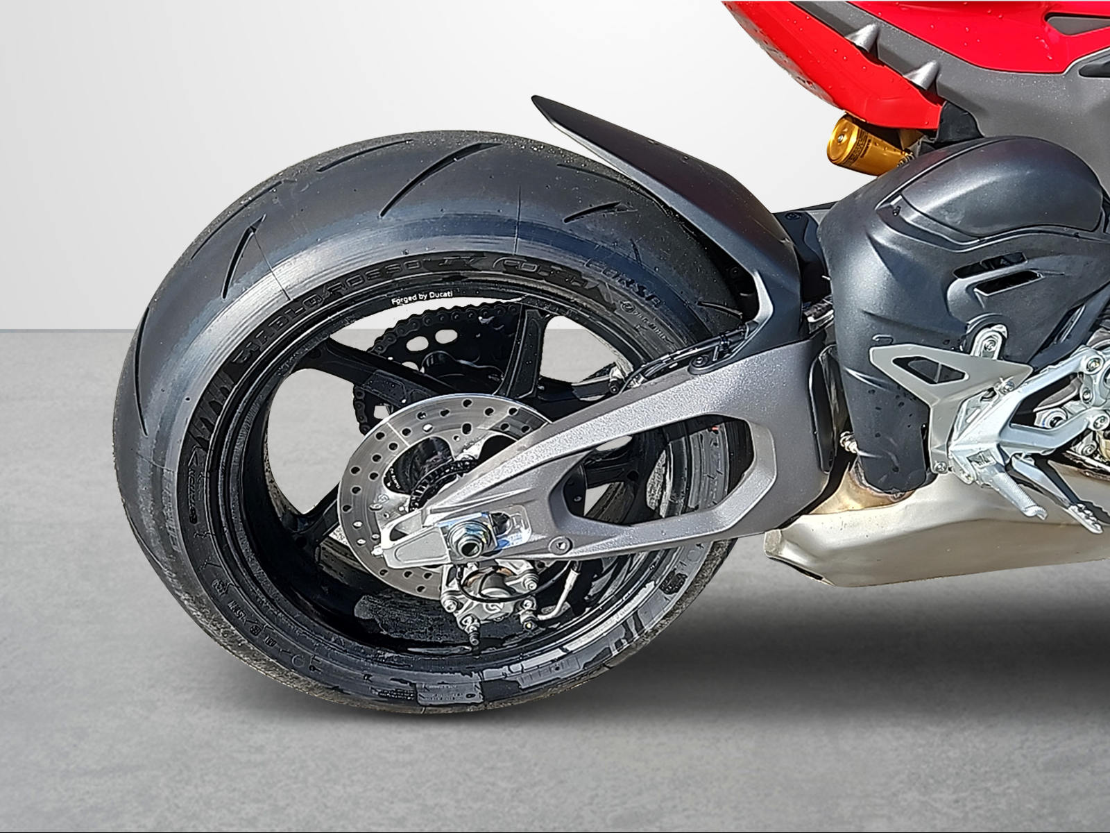 DUCATI Streetfighter V4 S-image-3