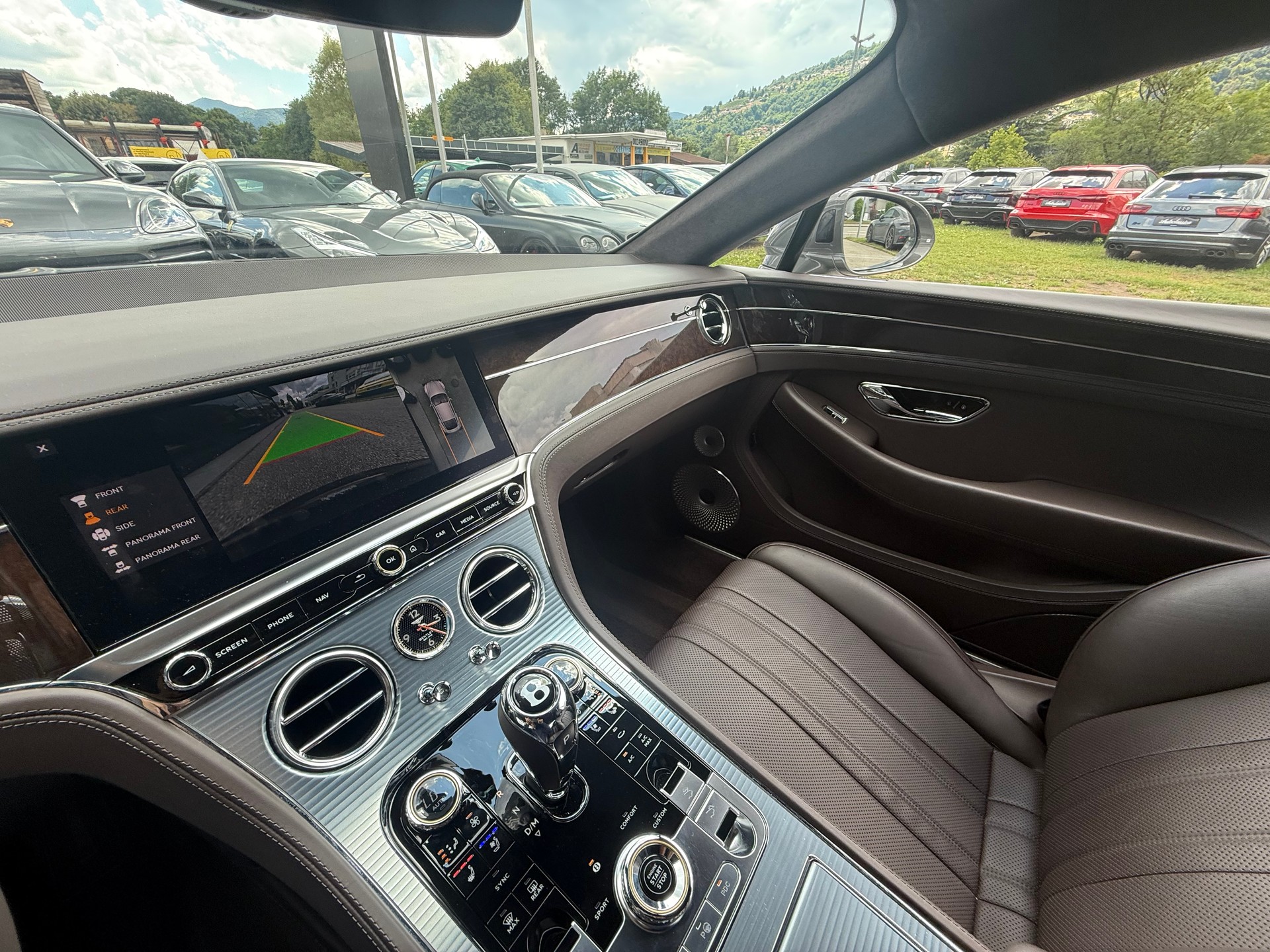 BENTLEY Continental GT 4.0 V8-image-15