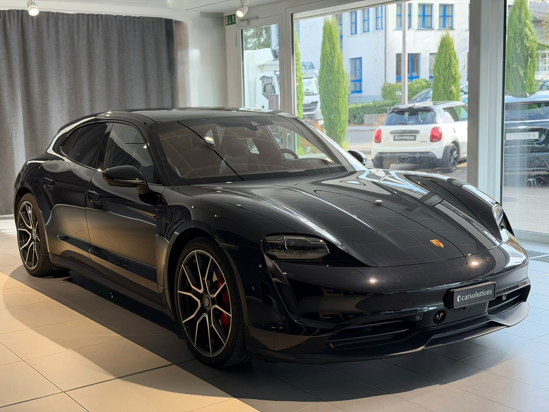 PORSCHE Taycan 4S Sport Turismo Performance Plus 93,4kWh-showroom-element-1