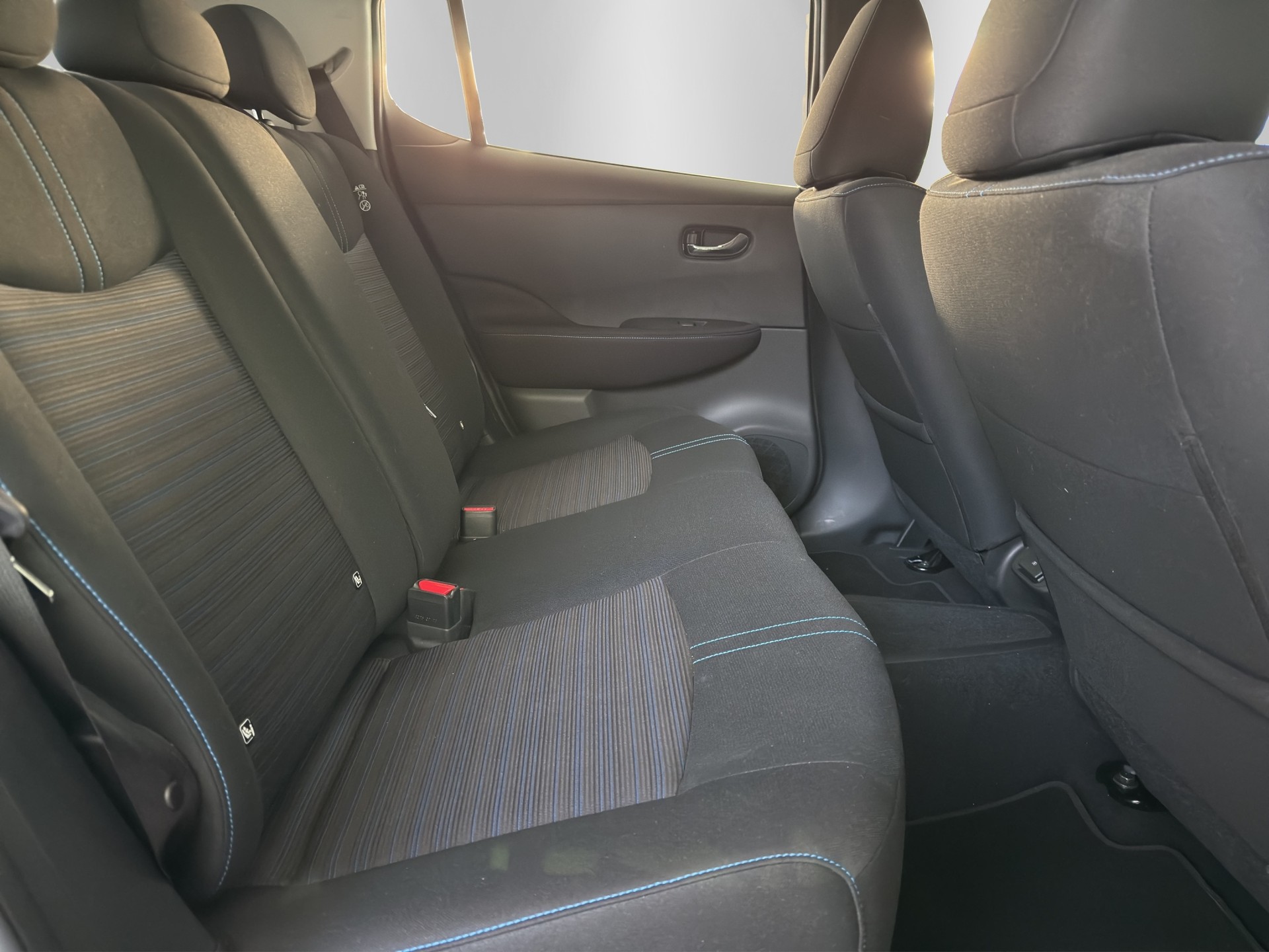 NISSAN Leaf Visia (incl. batt)-image-14