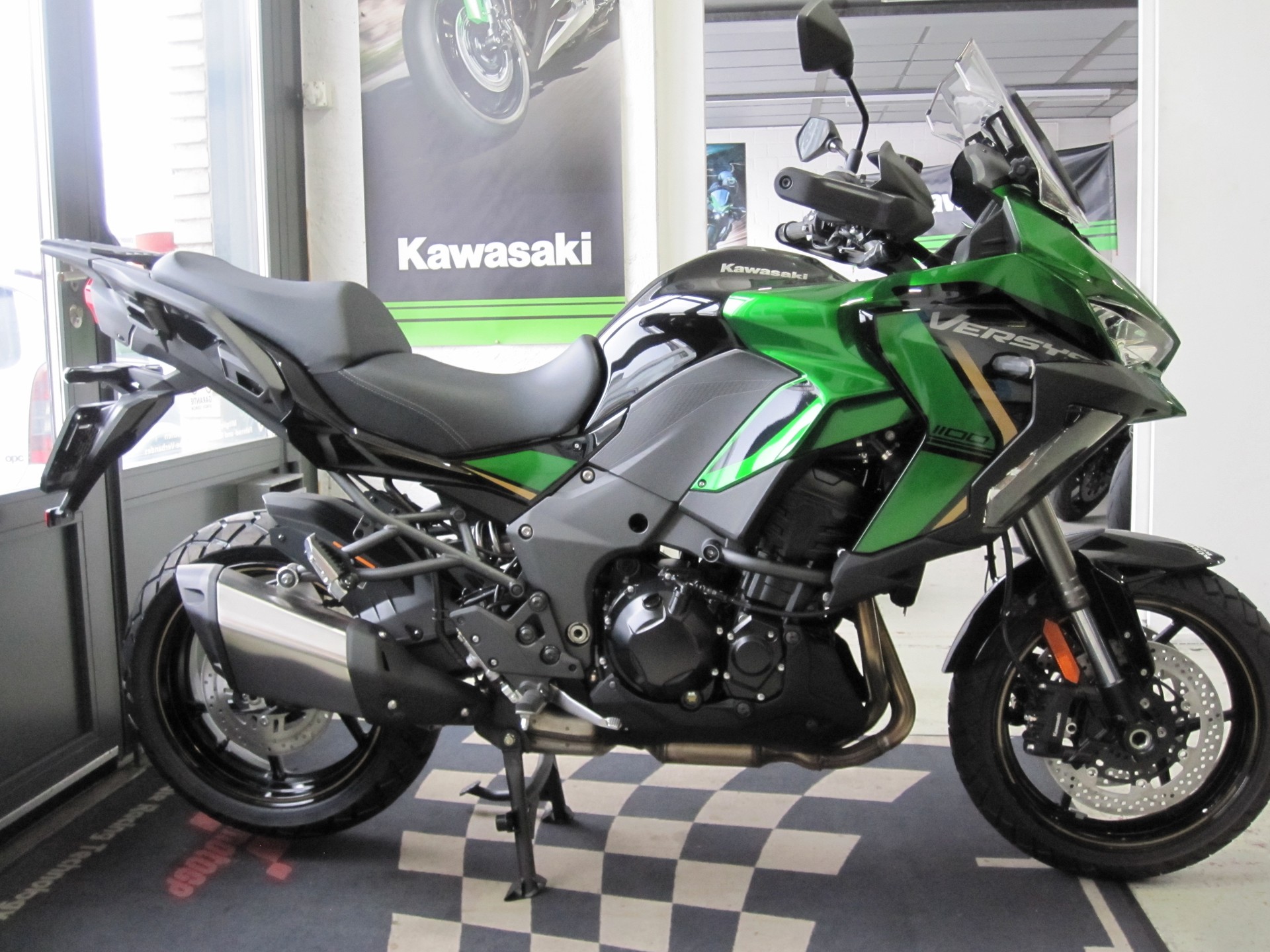 KAWASAKI Versys 1100 SE