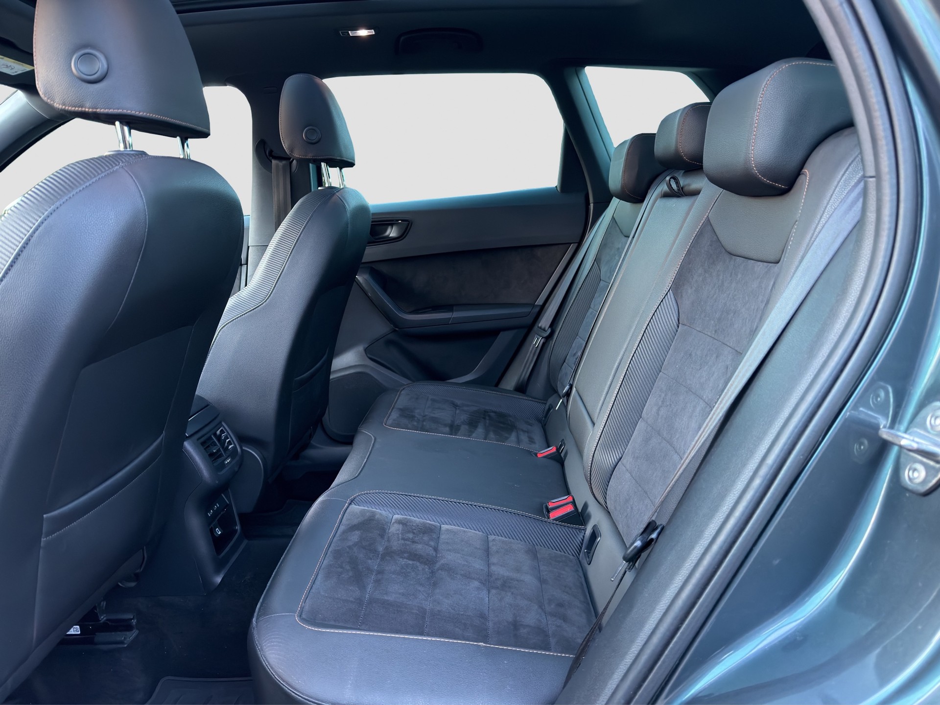 CUPRA Ateca 2.0 TSI R 4Drive ABT 350 PS-image-8