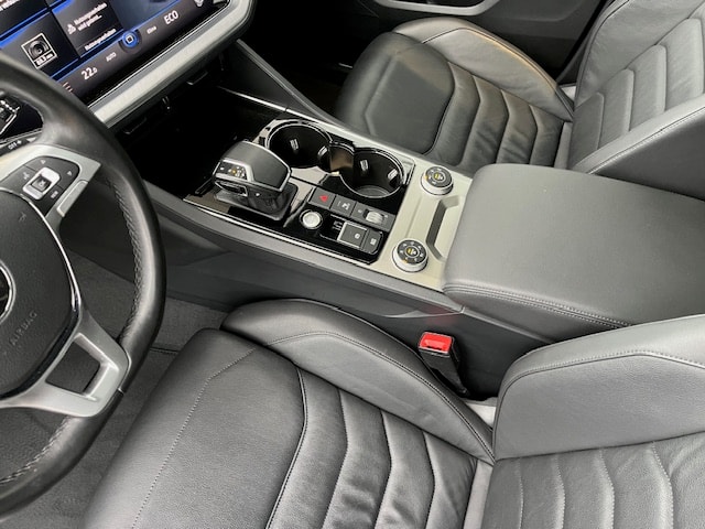 VW Touareg 3.0 TSI Elegance Tiptronic-image-22