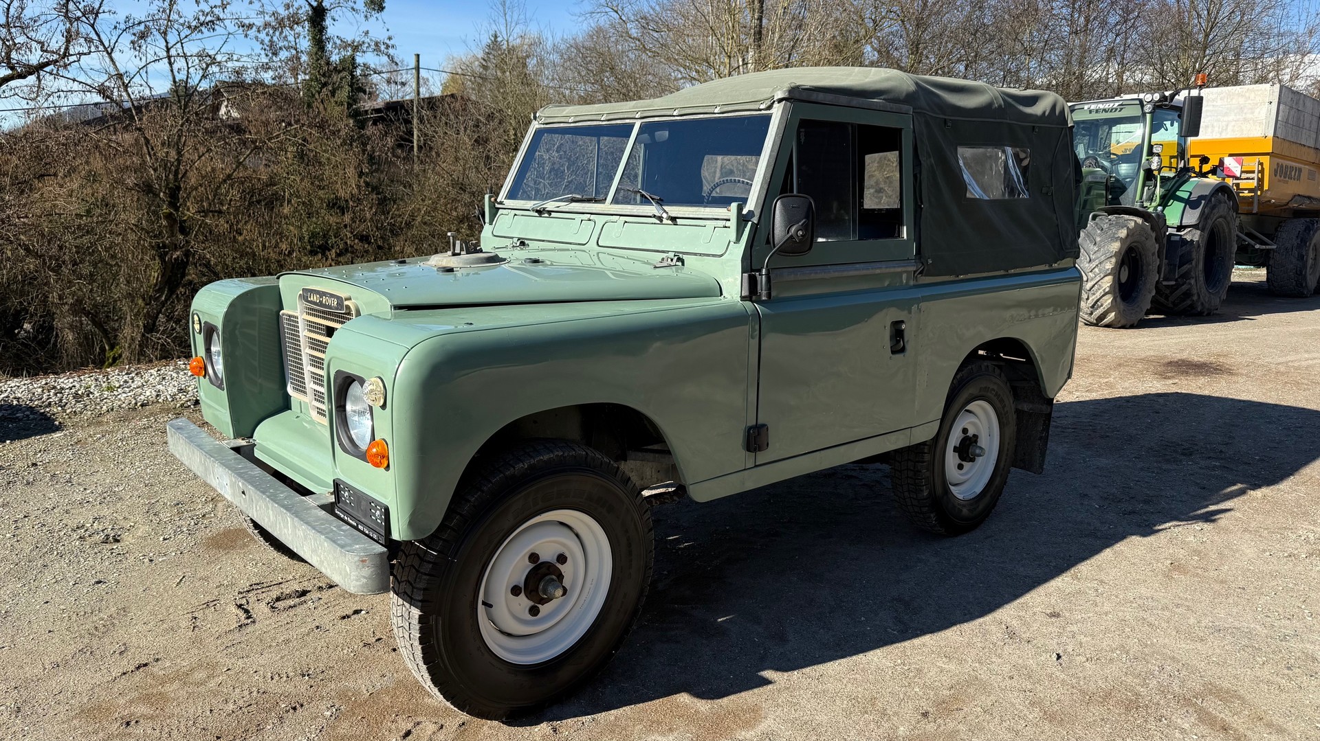 LAND ROVER 3