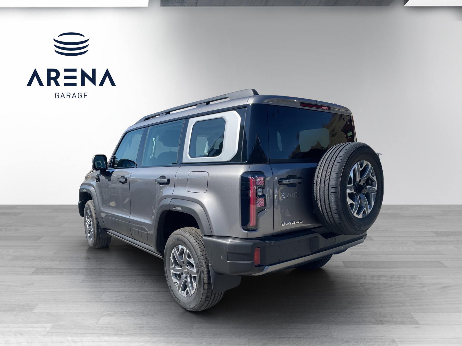 BAIC BJ40 Pro 2.0T 4WD-showroom-element-3