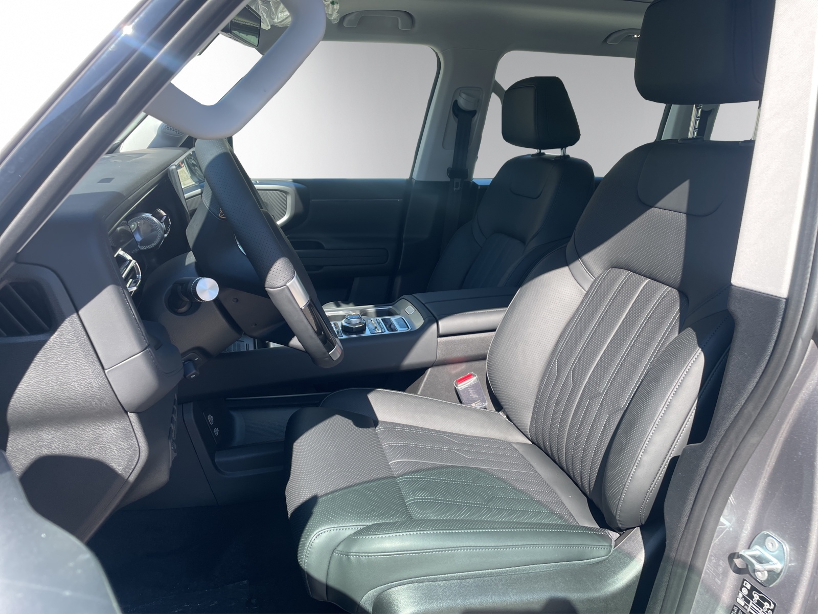 BAIC BJ40 Pro 2.0T 4WD-image-4