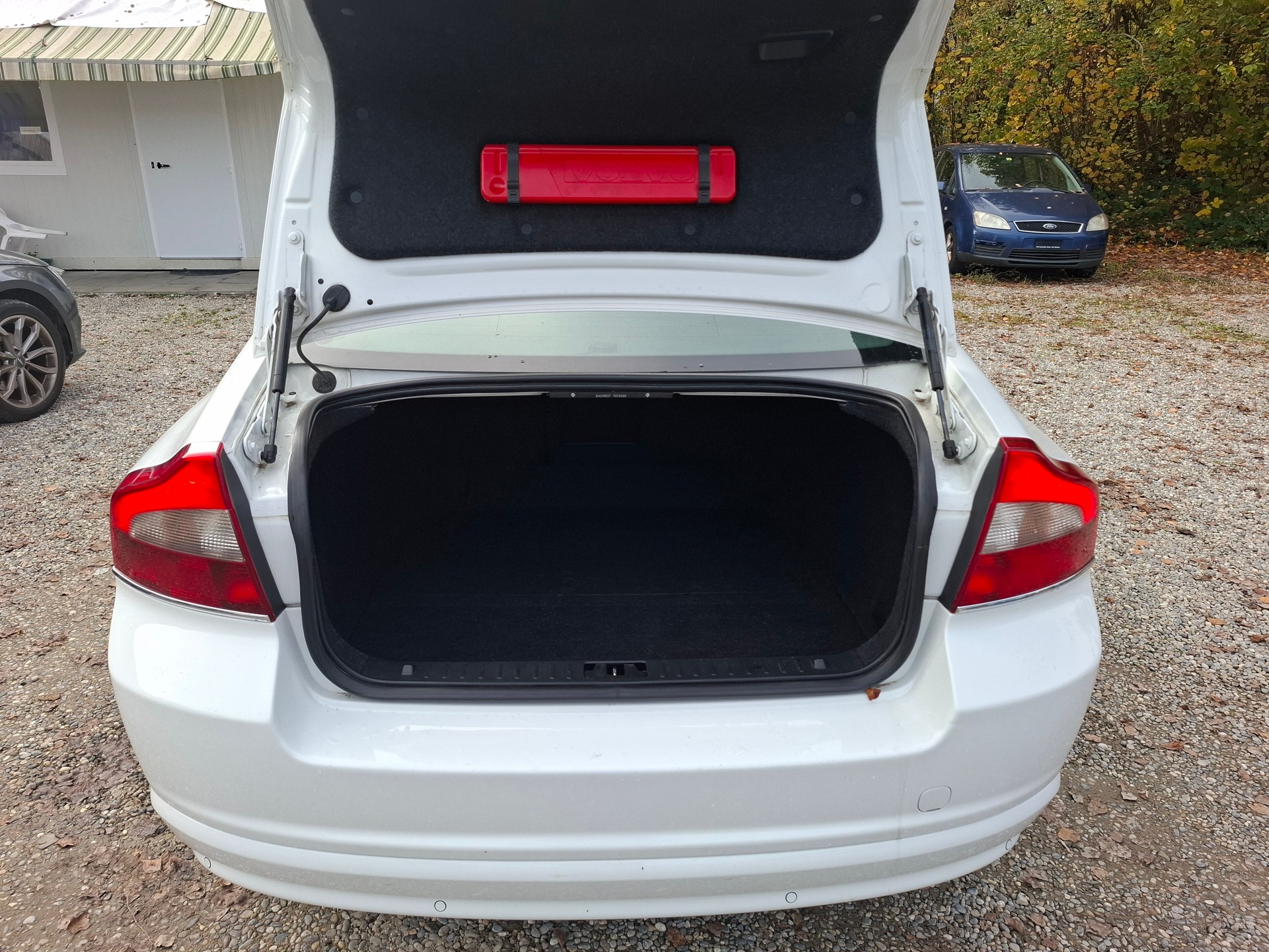 VOLVO S80 D2 Momentum Powershift-image-8